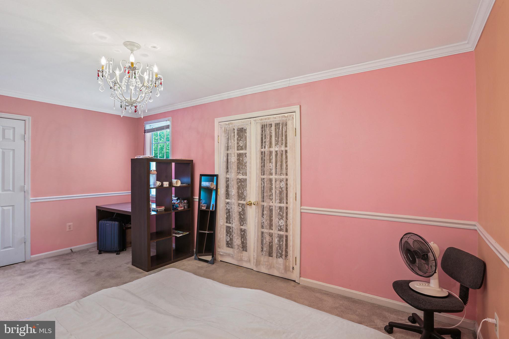 BRIARCLIFF MANOR - Residential