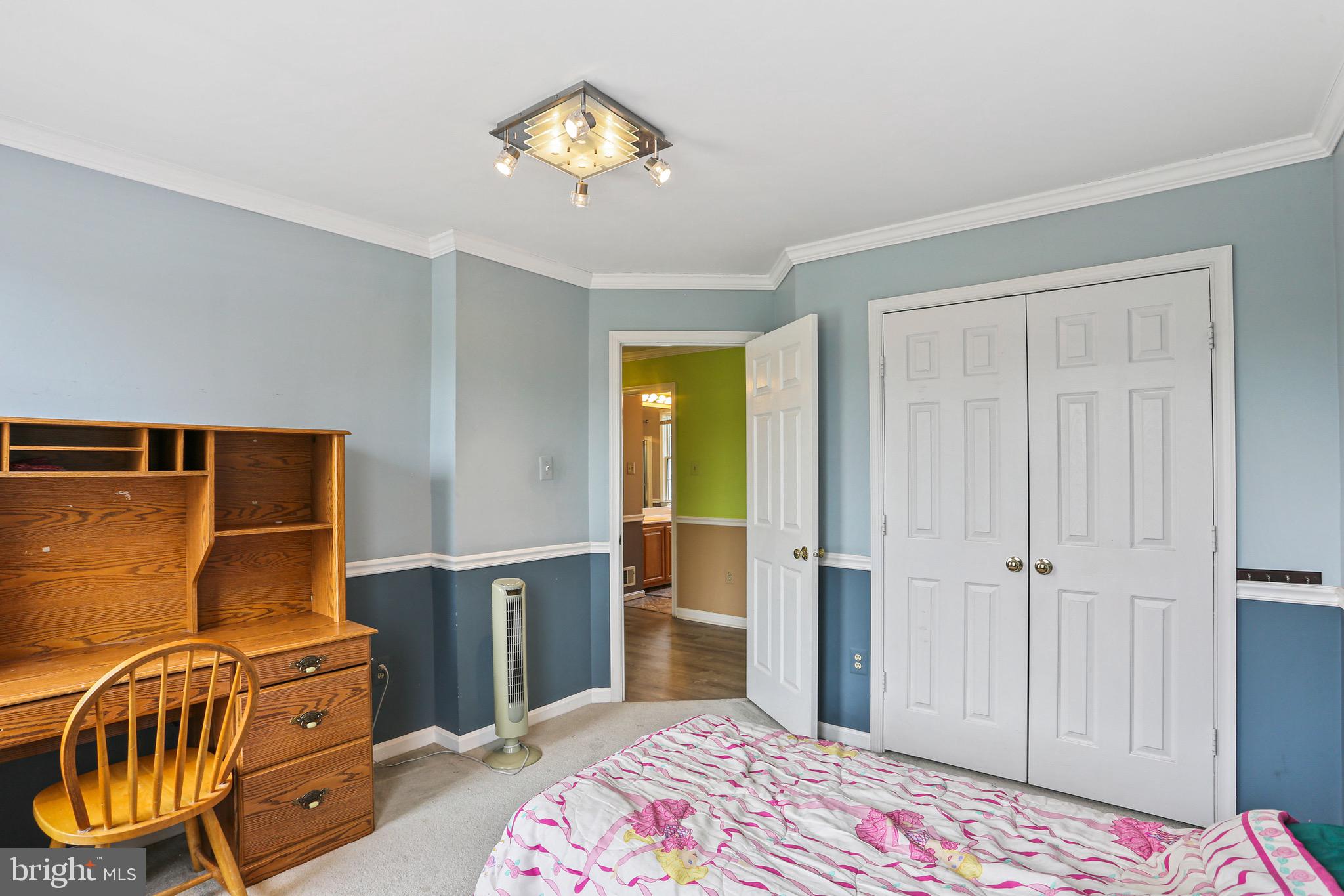 BRIARCLIFF MANOR - Residential