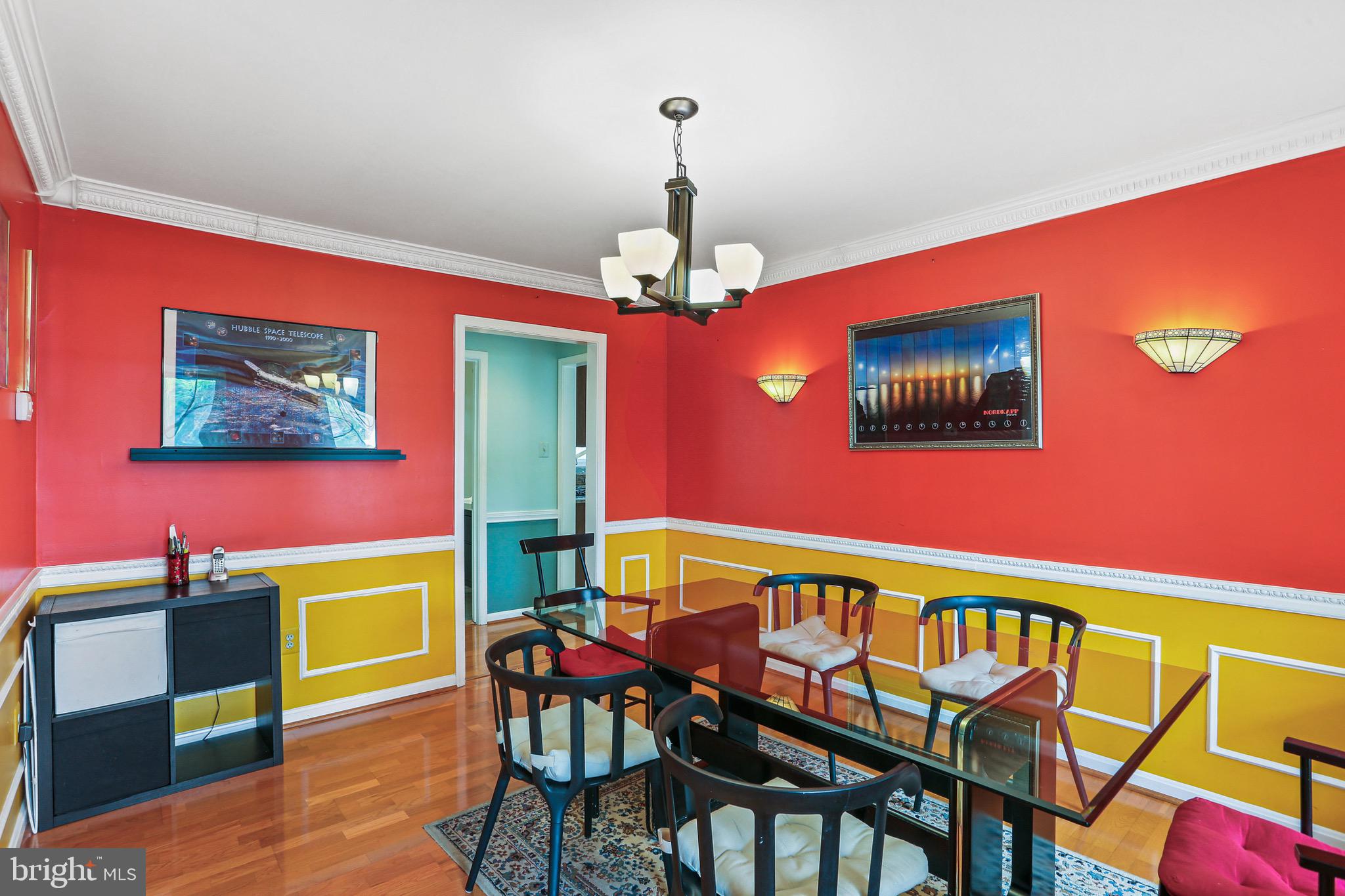 BRIARCLIFF MANOR - Residential