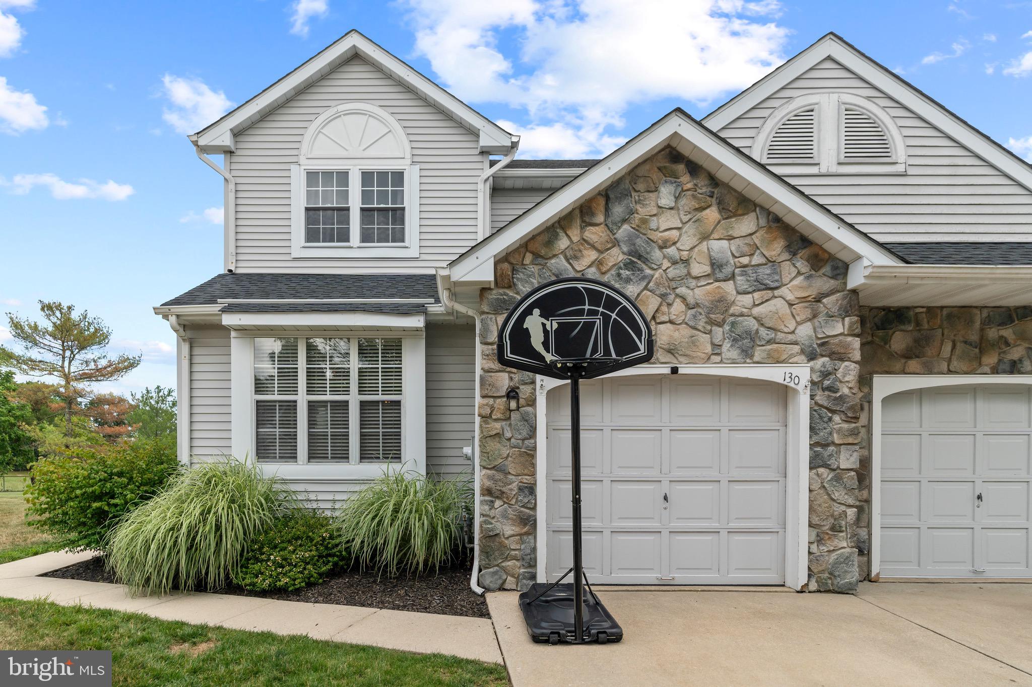 130 KERRY LYNN COURT
