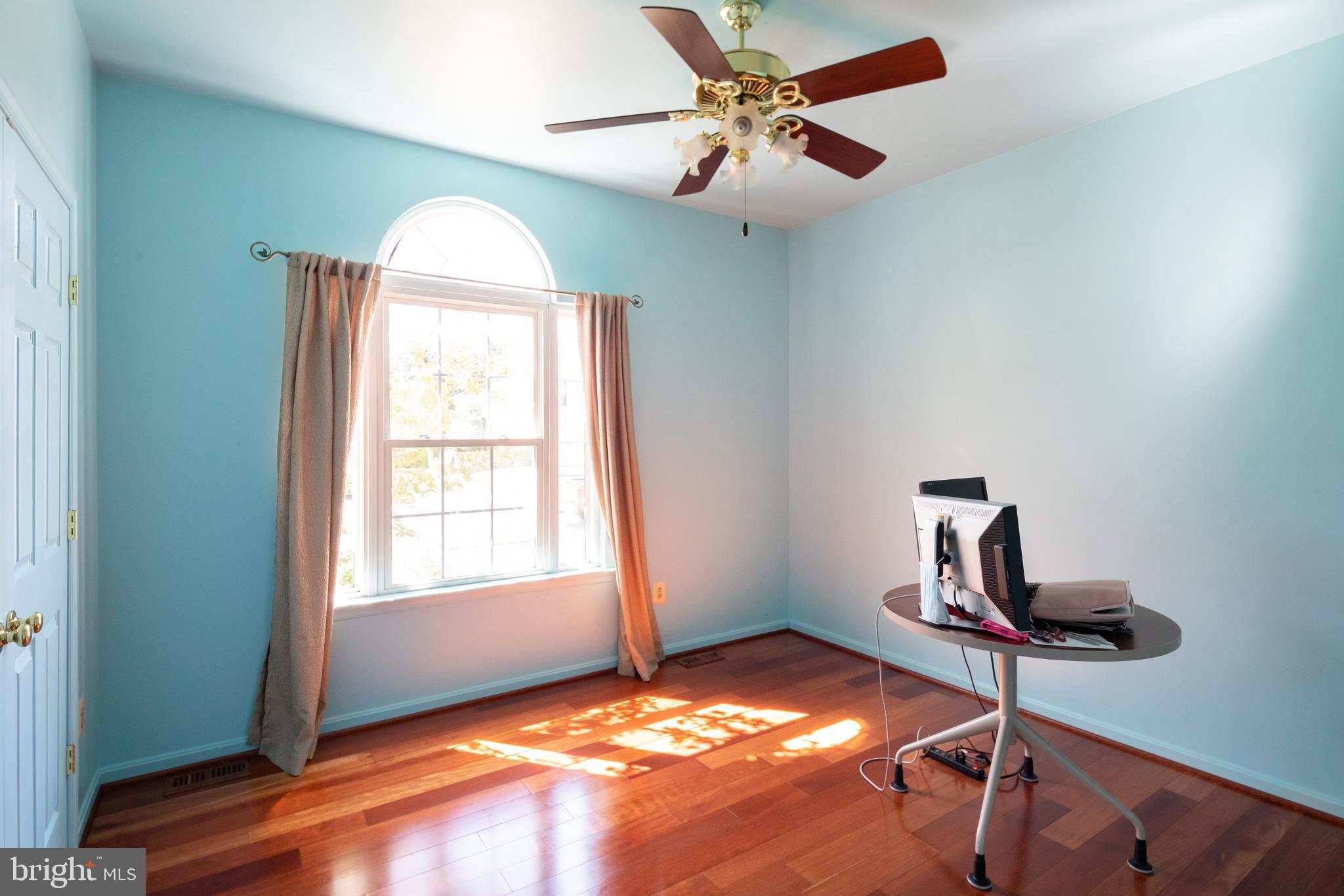 MEADOW LAKE - Residential