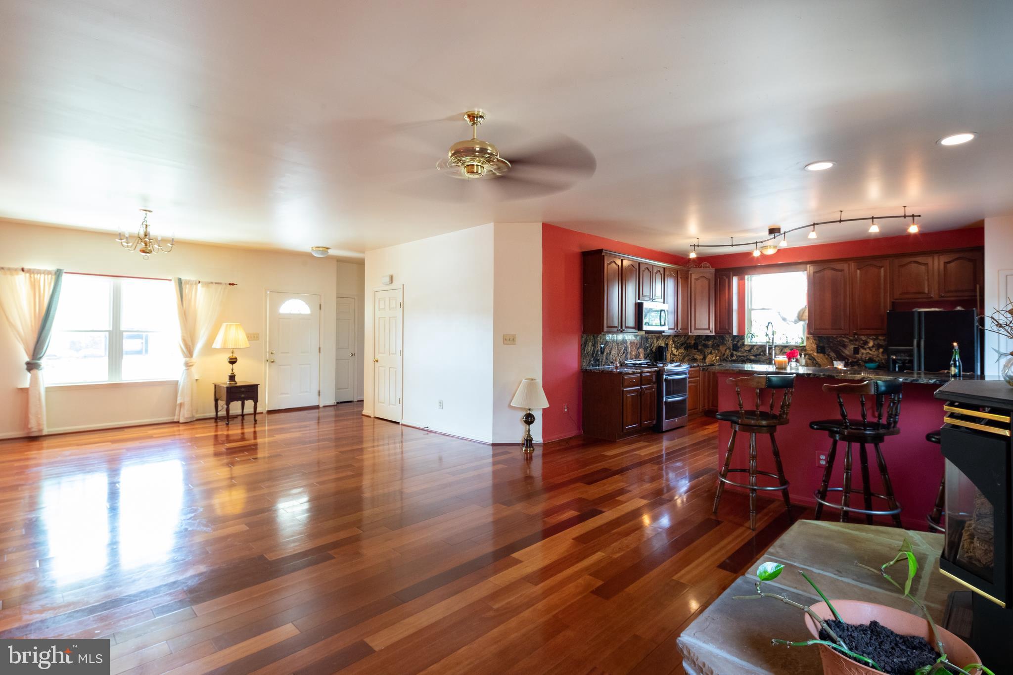 MEADOW LAKE - Residential