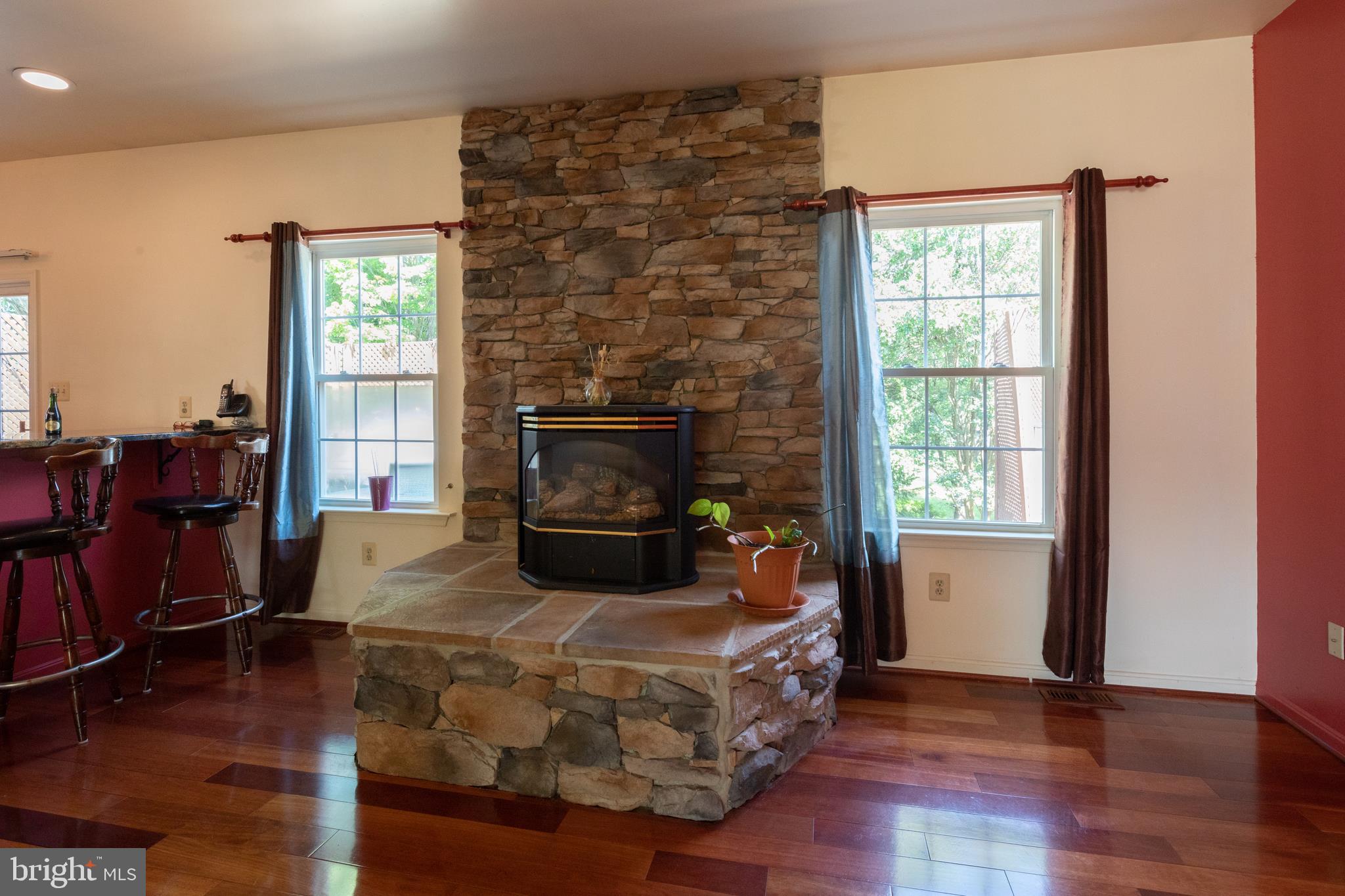 MEADOW LAKE - Residential