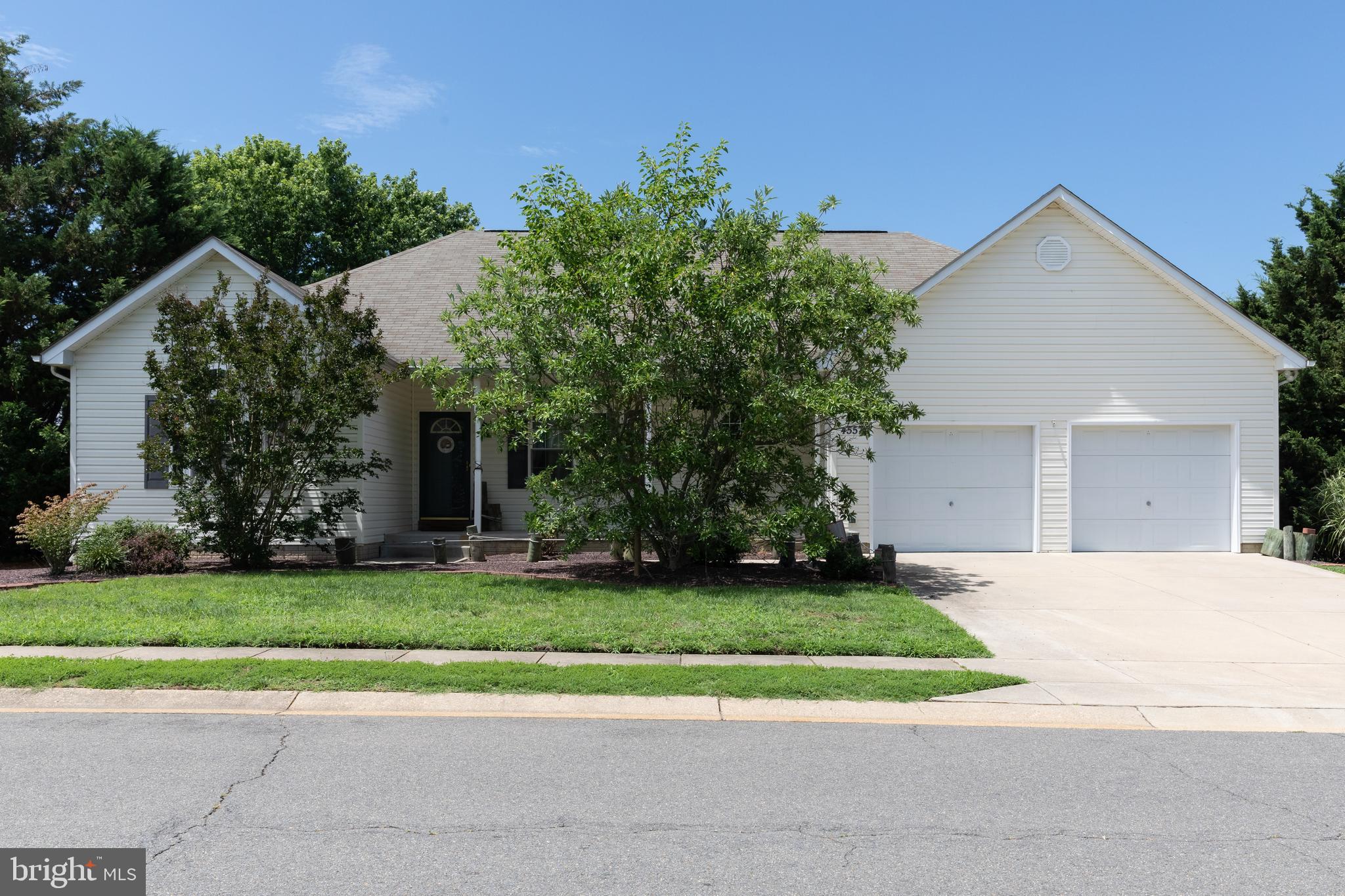 MEADOW LAKE - Residential