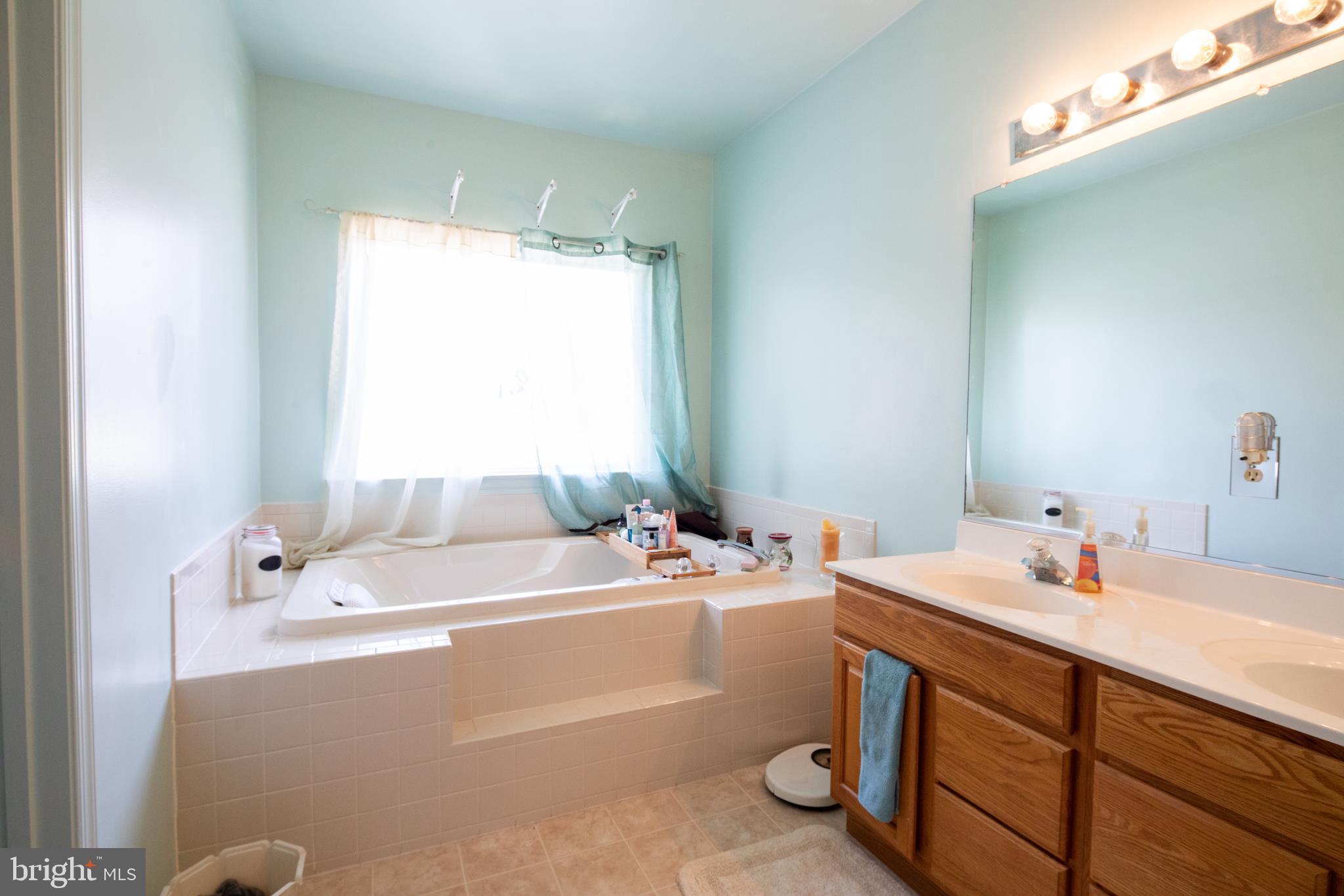 MEADOW LAKE - Residential