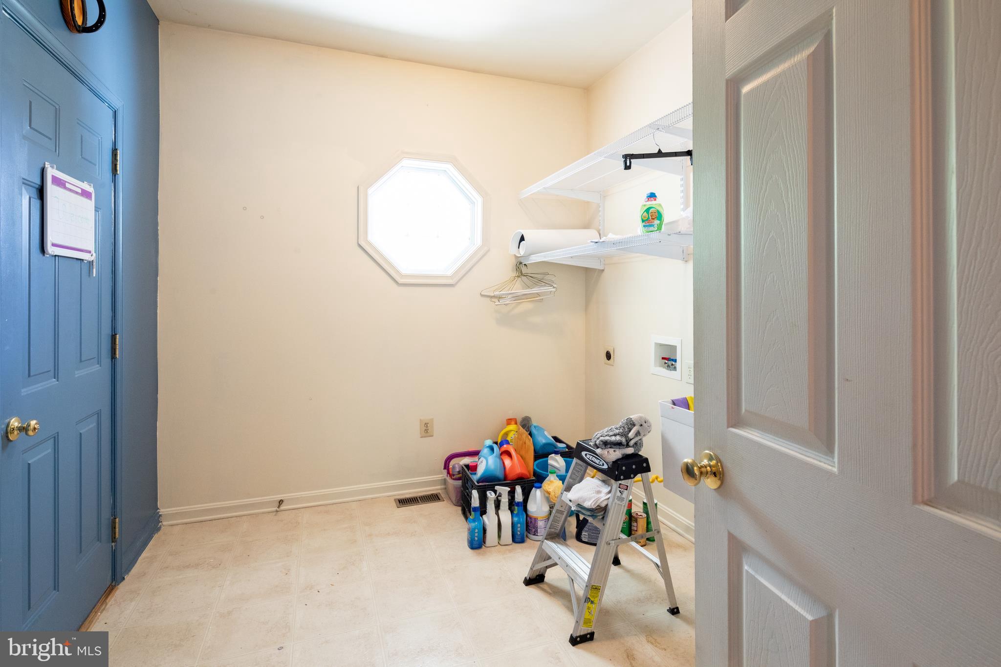 MEADOW LAKE - Residential