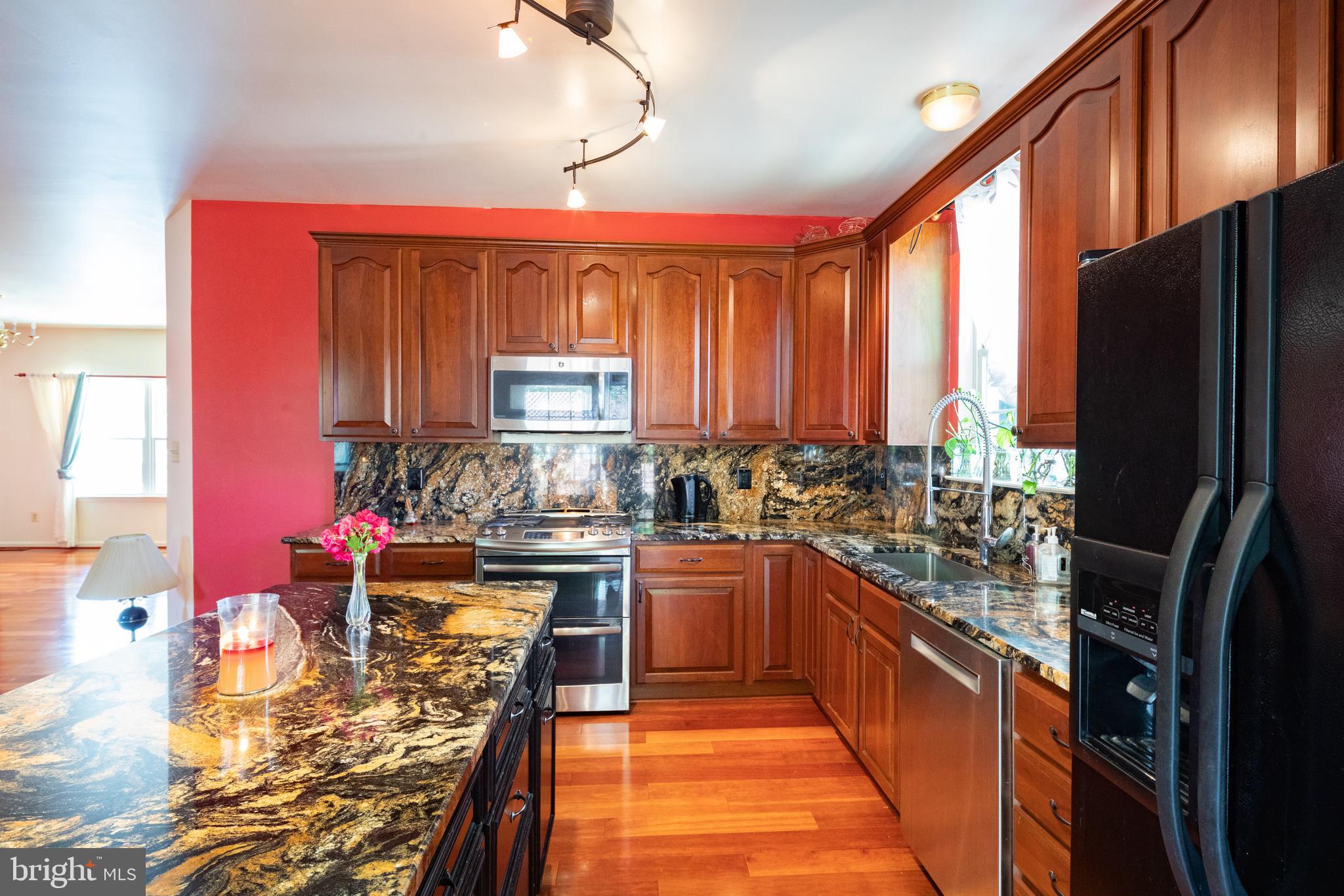 MEADOW LAKE - Residential