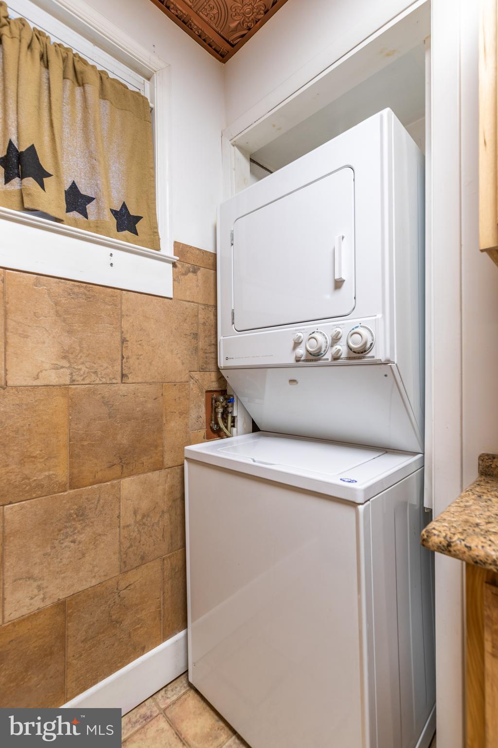 HAMPDEN HISTORIC DISTRICT - Residential