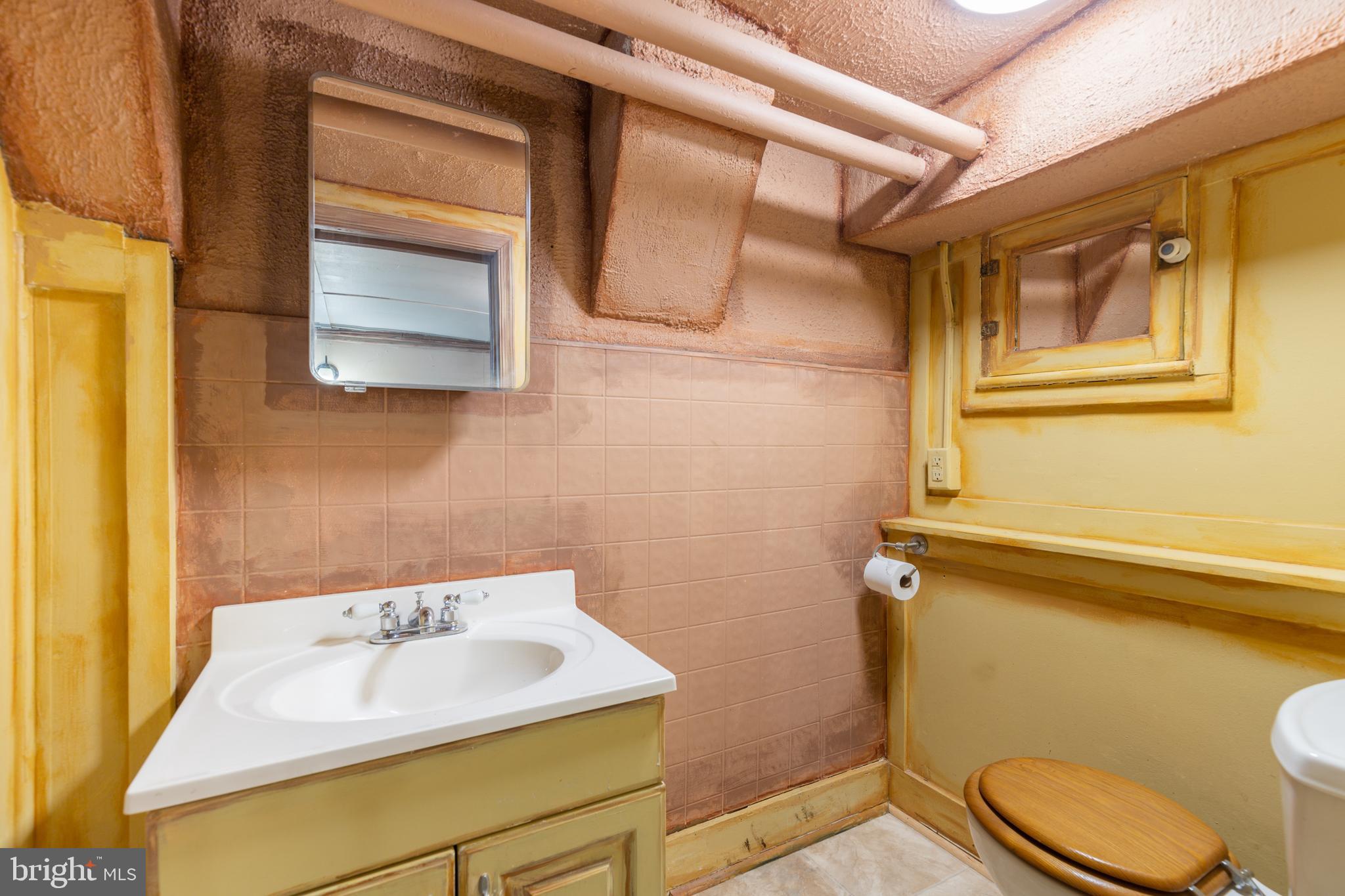 HAMPDEN HISTORIC DISTRICT - Residential