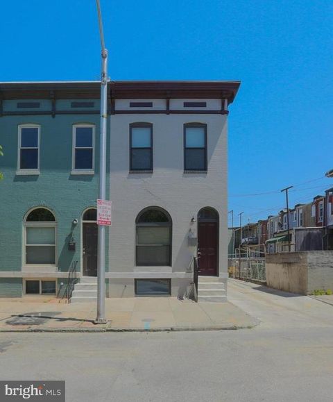 Townhouse For Rent - 901 N Montford Avenue<br/> Baltimore City County, BALTIMORE, MD 21205