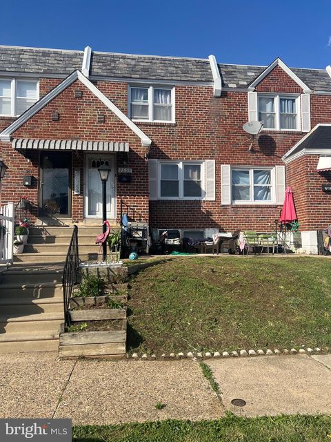 2835 DISSTON STREET PHILADELPHIA PA 19149