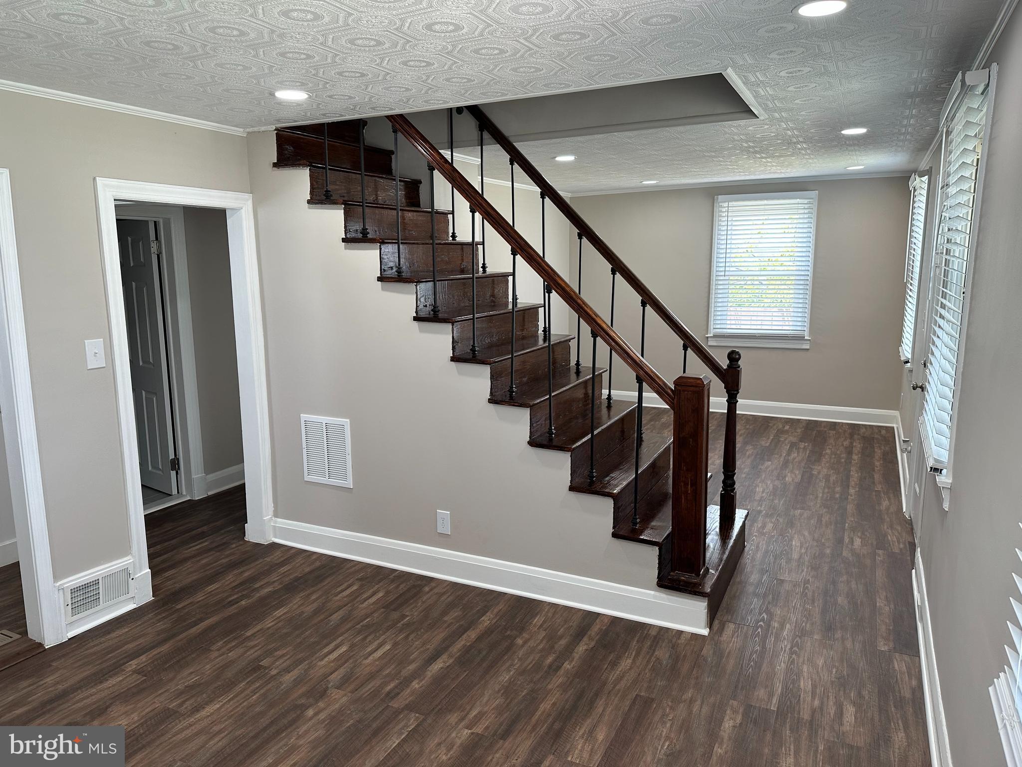 INVERNESS - Residential