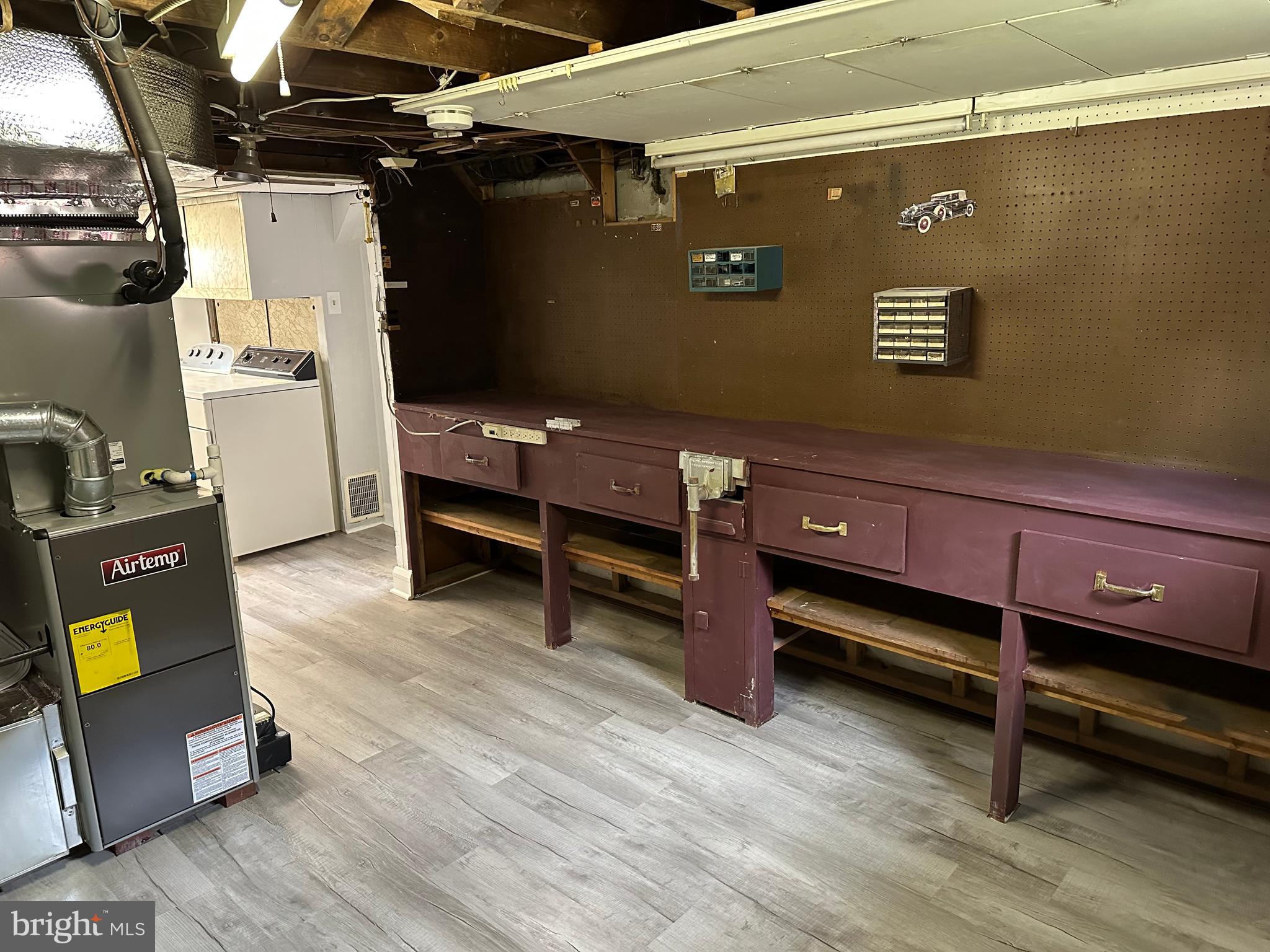 INVERNESS - Residential