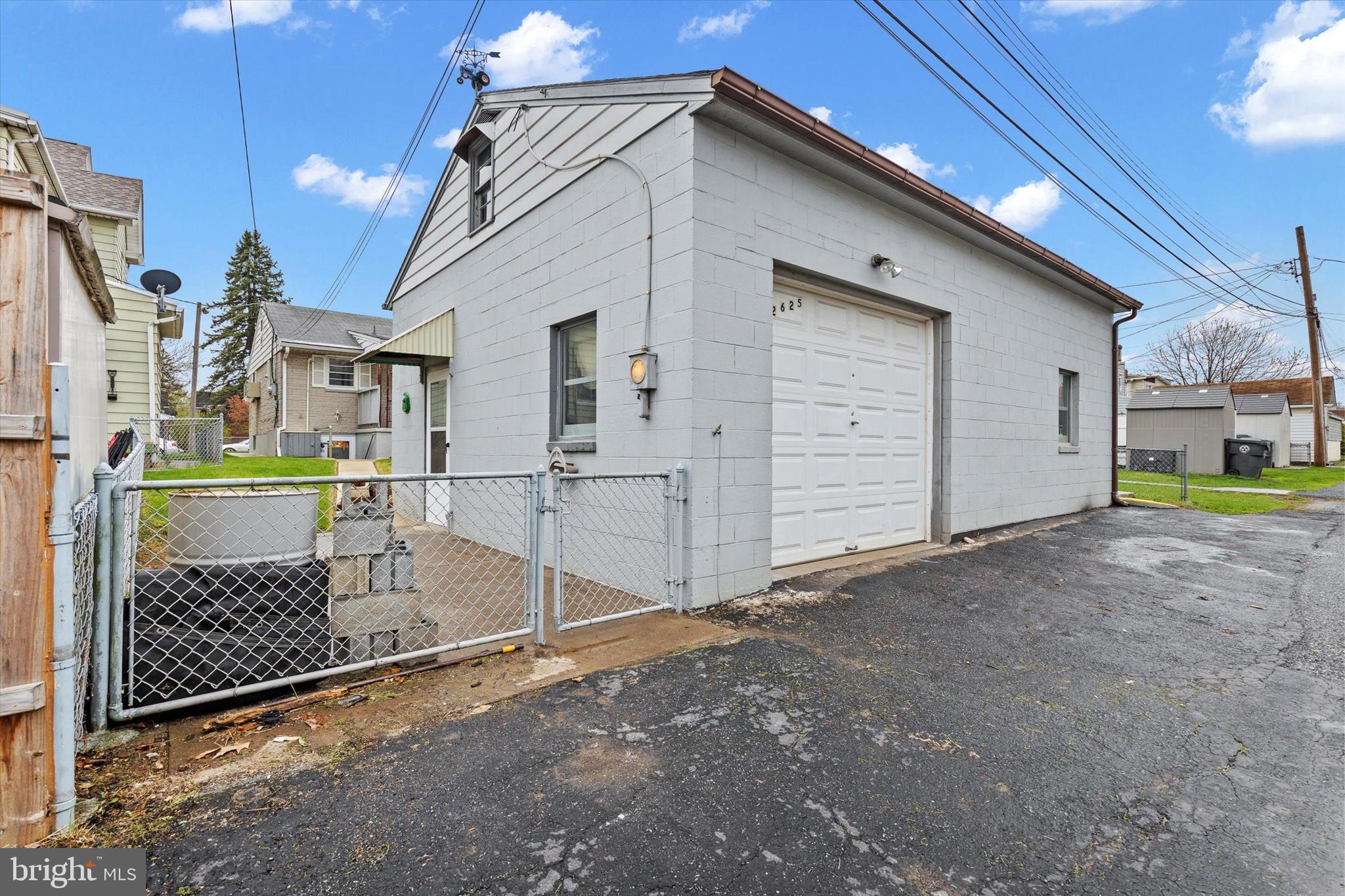 STEELTON BOROUGH - Residential