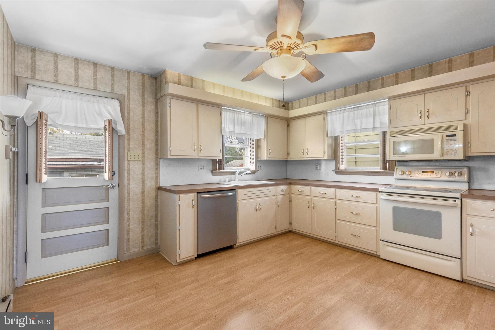 STEELTON BOROUGH - Residential