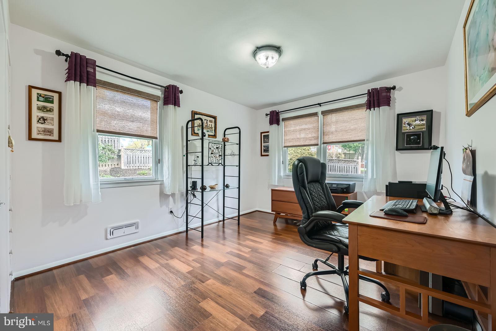 CROMWELL VALLEY - Residential