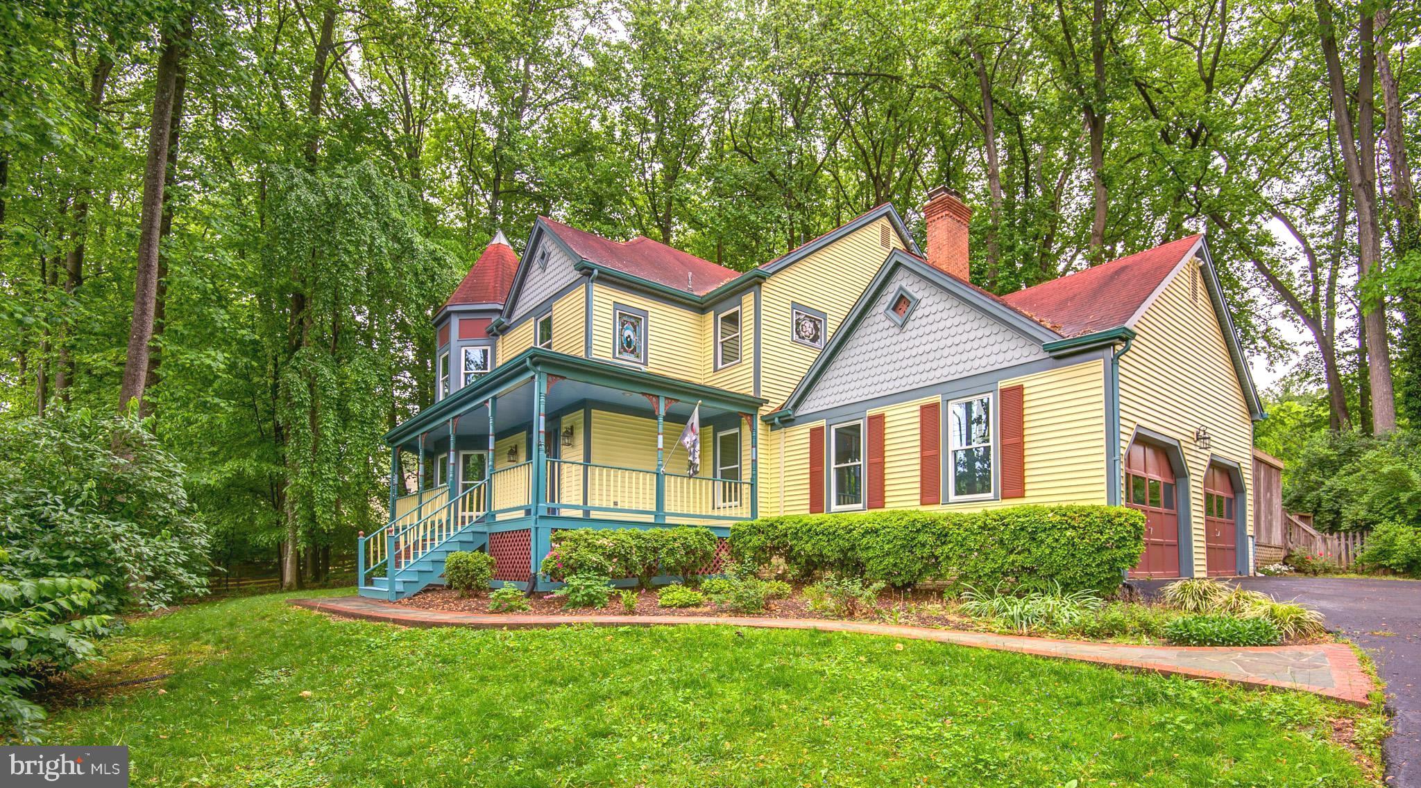 6814 BRADDOCK ROAD