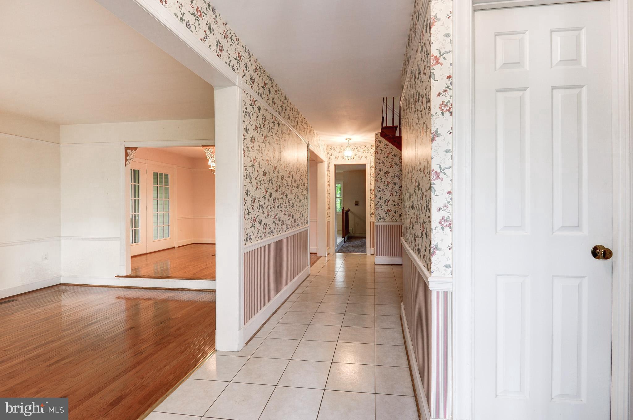 6814 BRADDOCK ROAD