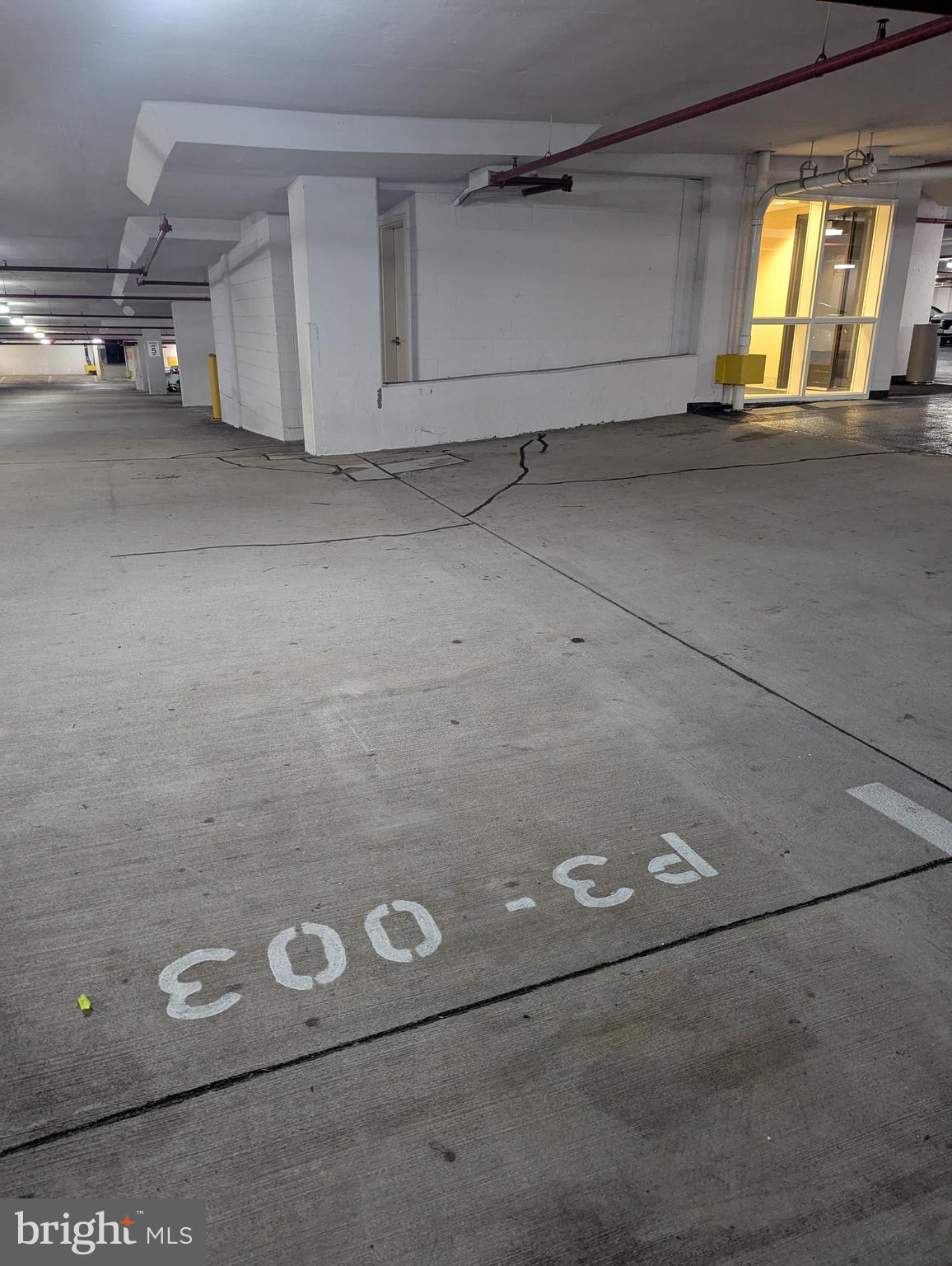 ONE PARK CREST - Residential Lease