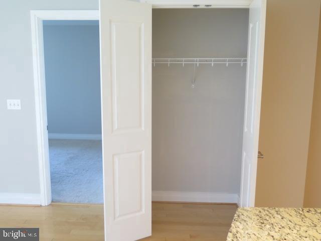 ONE PARK CREST - Residential Lease