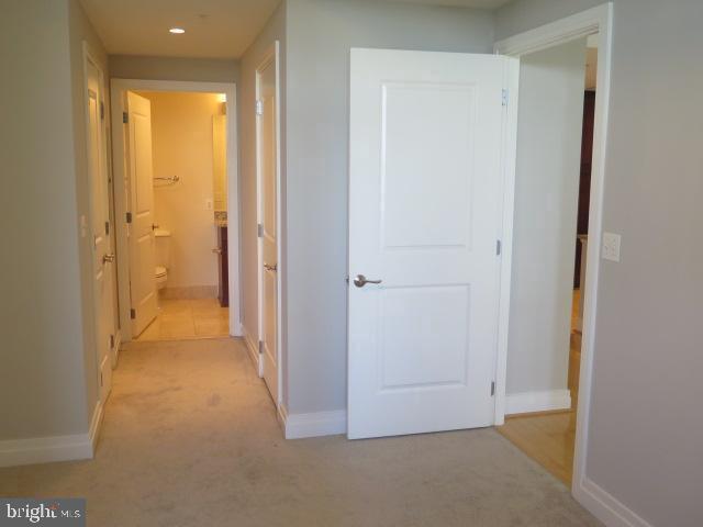 ONE PARK CREST - Residential Lease