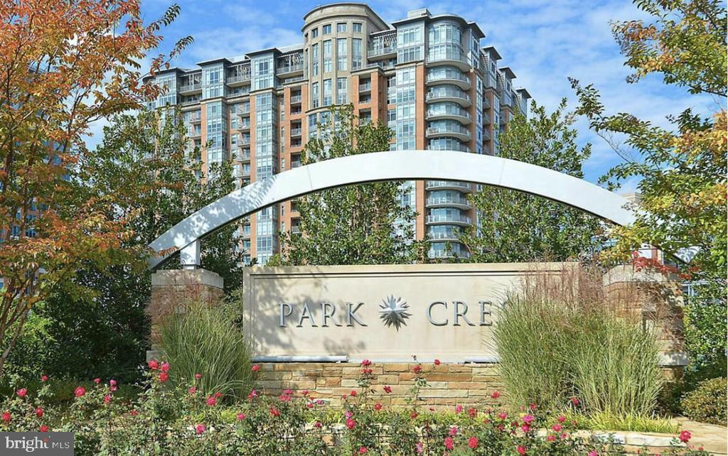 ONE PARK CREST - Residential Lease