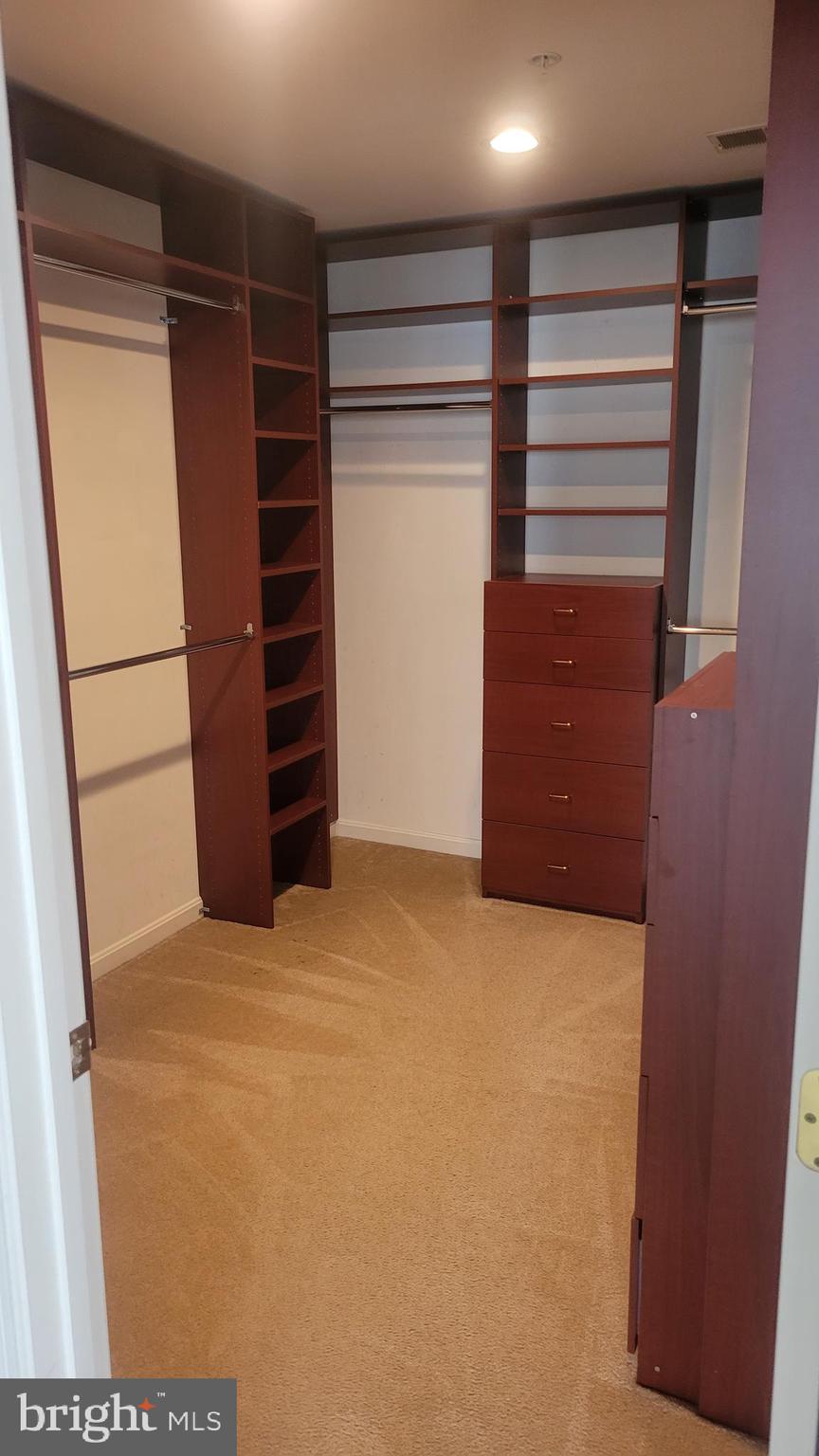 PERRYWOOD - Residential