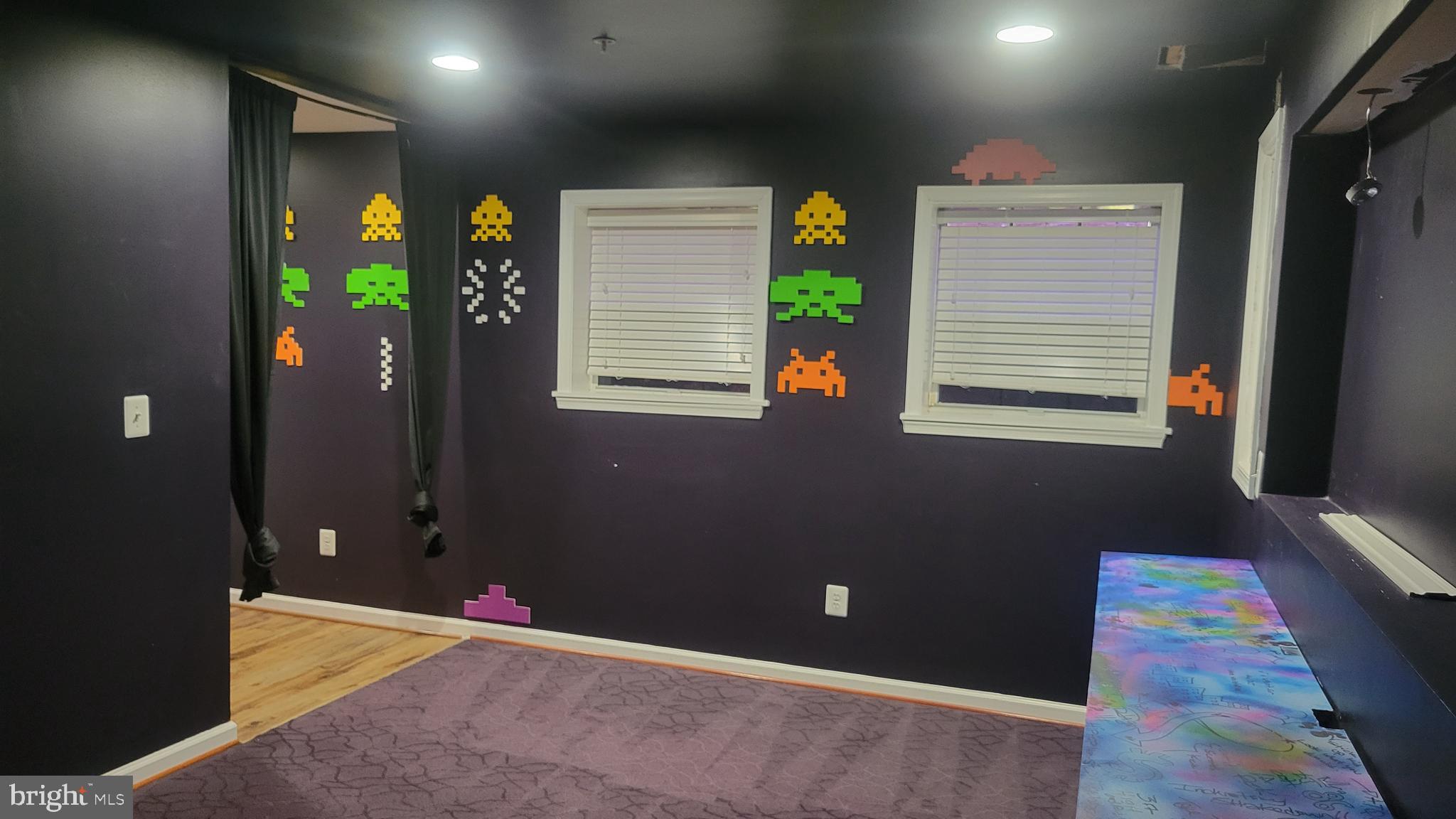 PERRYWOOD - Residential