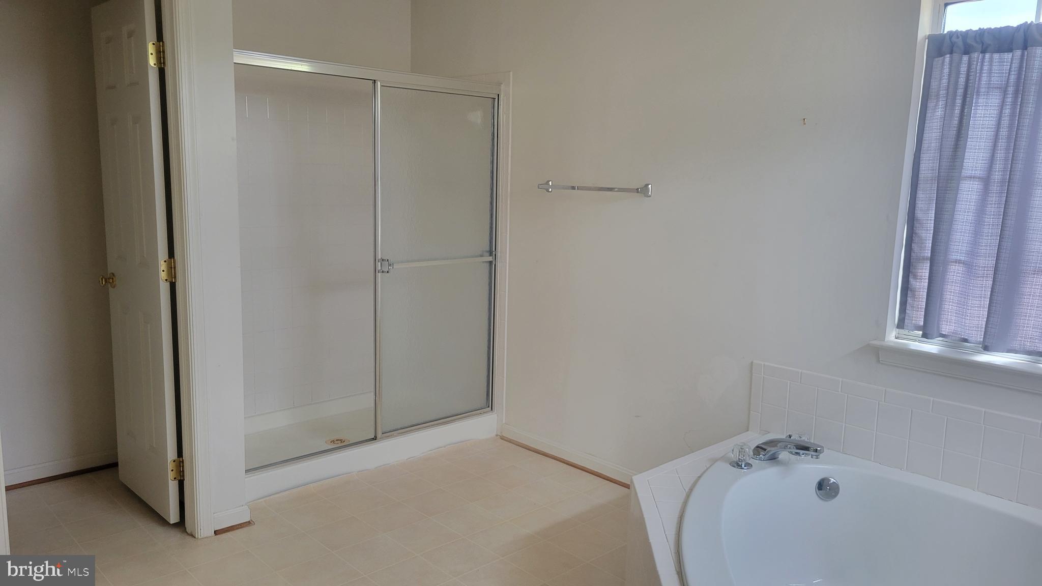 PERRYWOOD - Residential