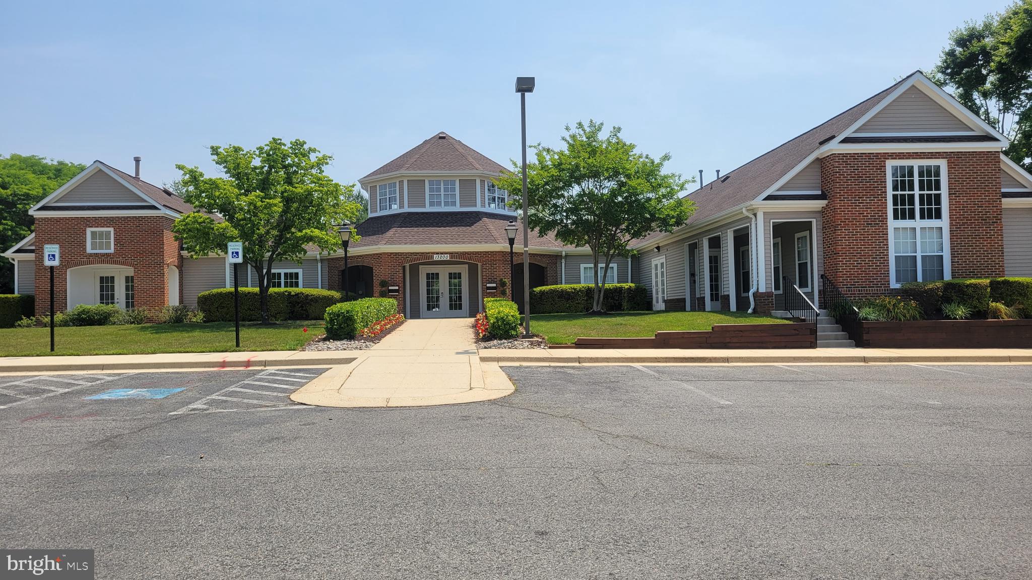 PERRYWOOD - Residential