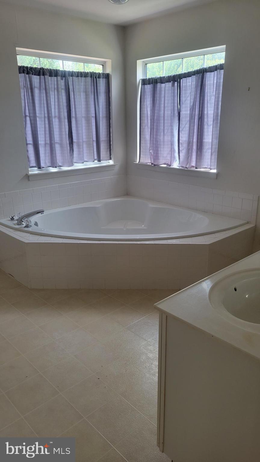 PERRYWOOD - Residential