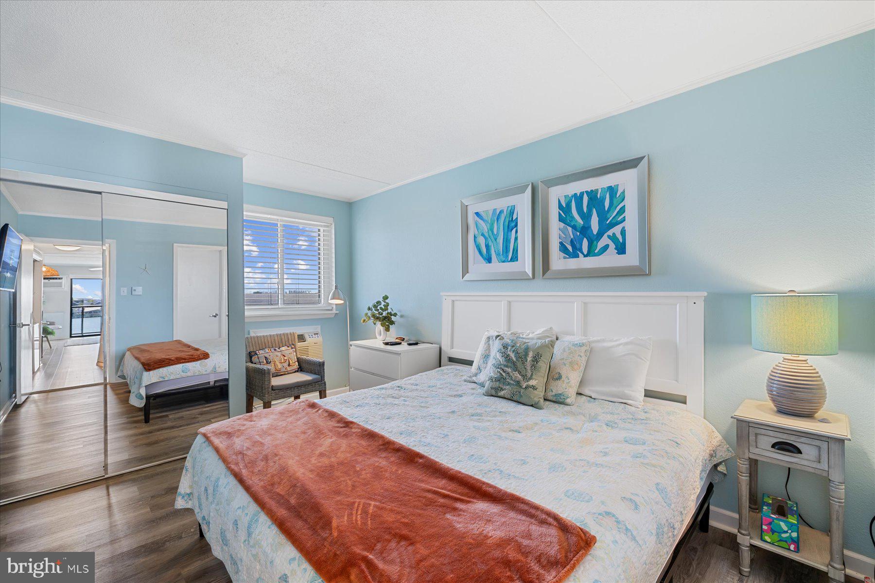 CAINE HARBOR MILE - Residential