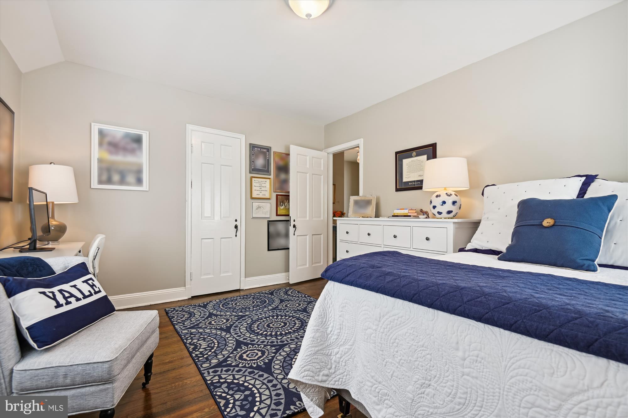 RUXTON - Residential