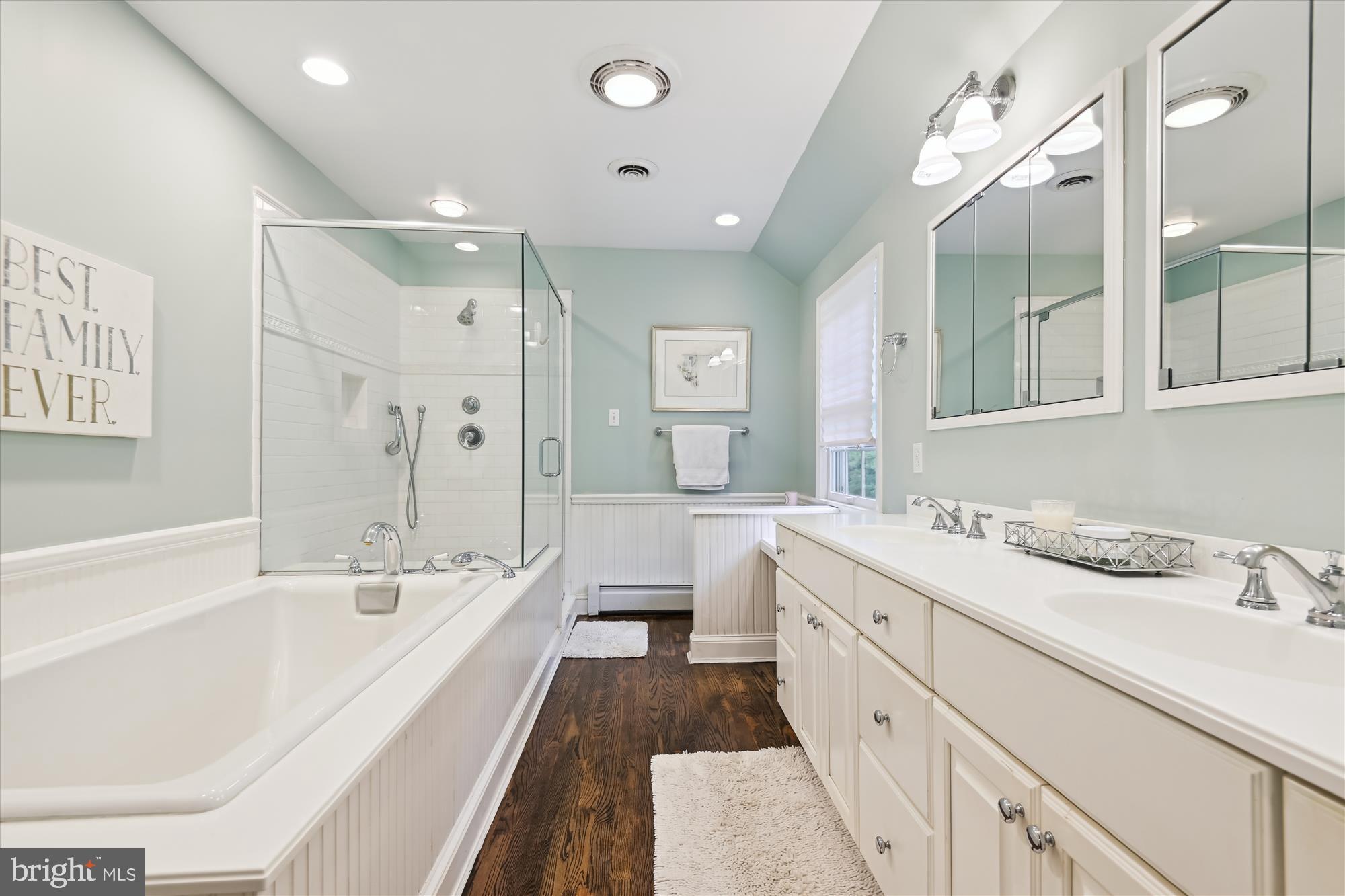 RUXTON - Residential