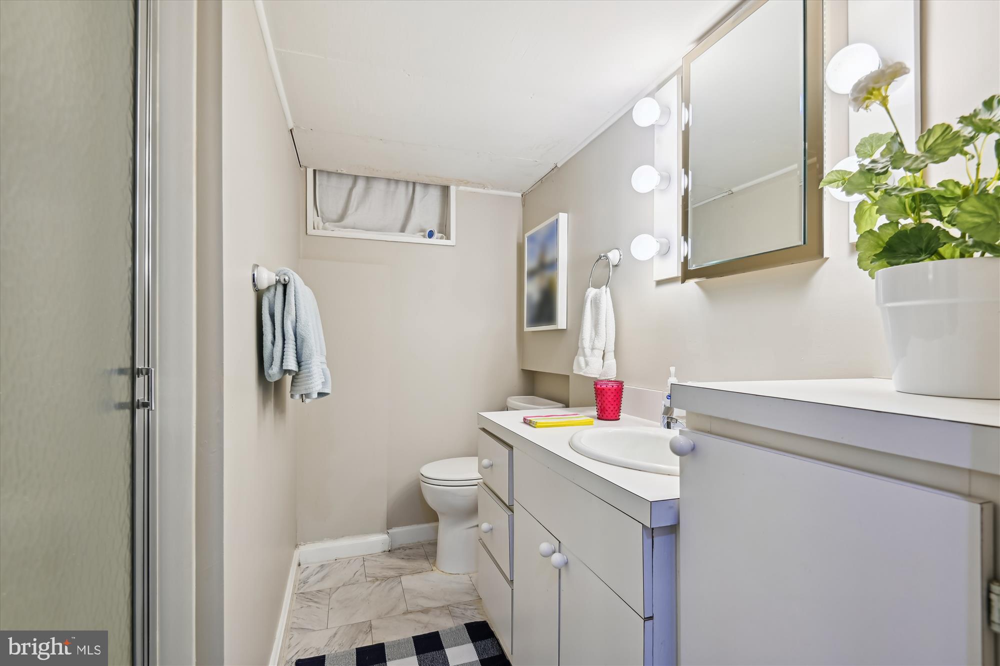 RUXTON - Residential