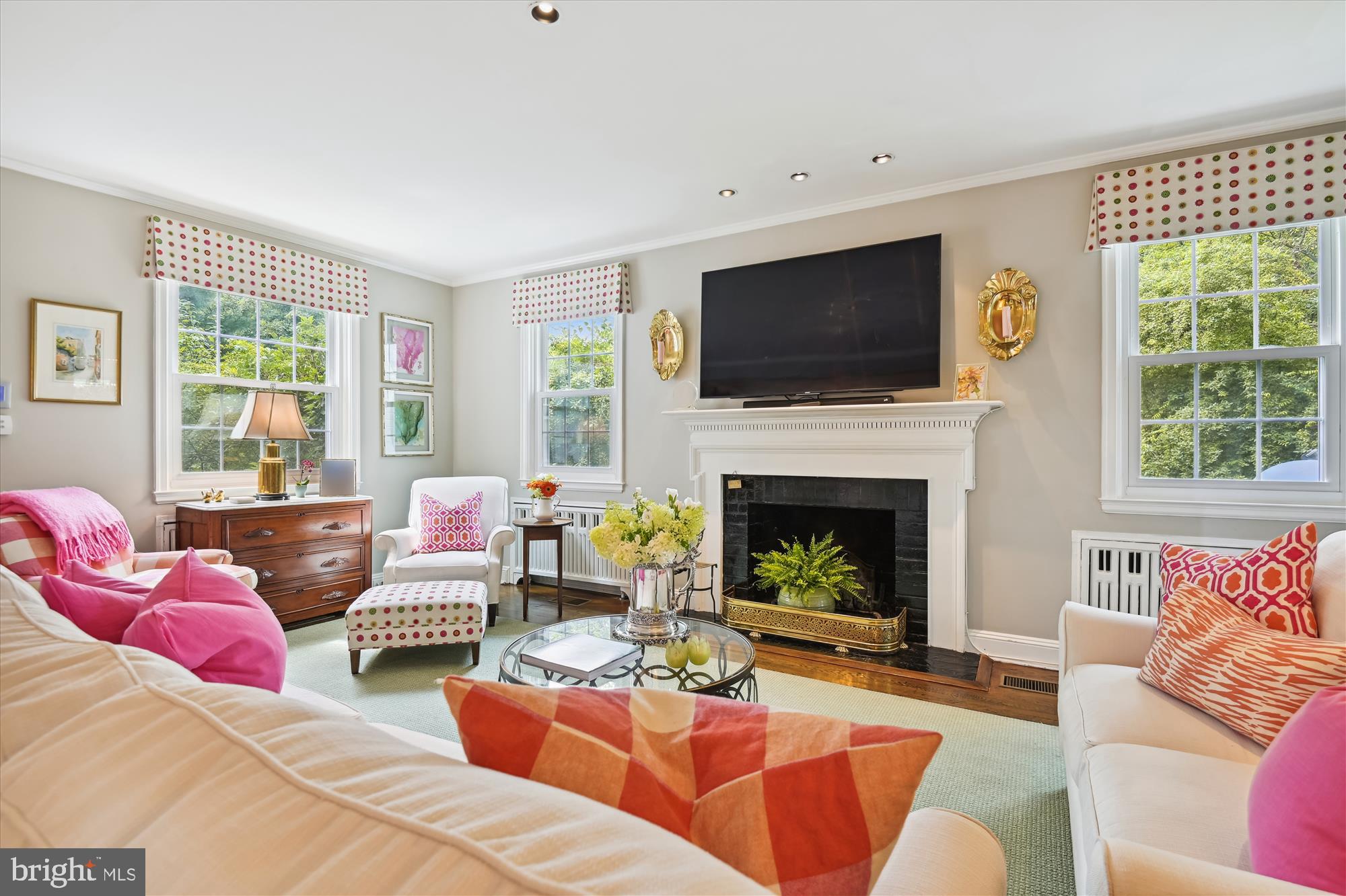 RUXTON - Residential