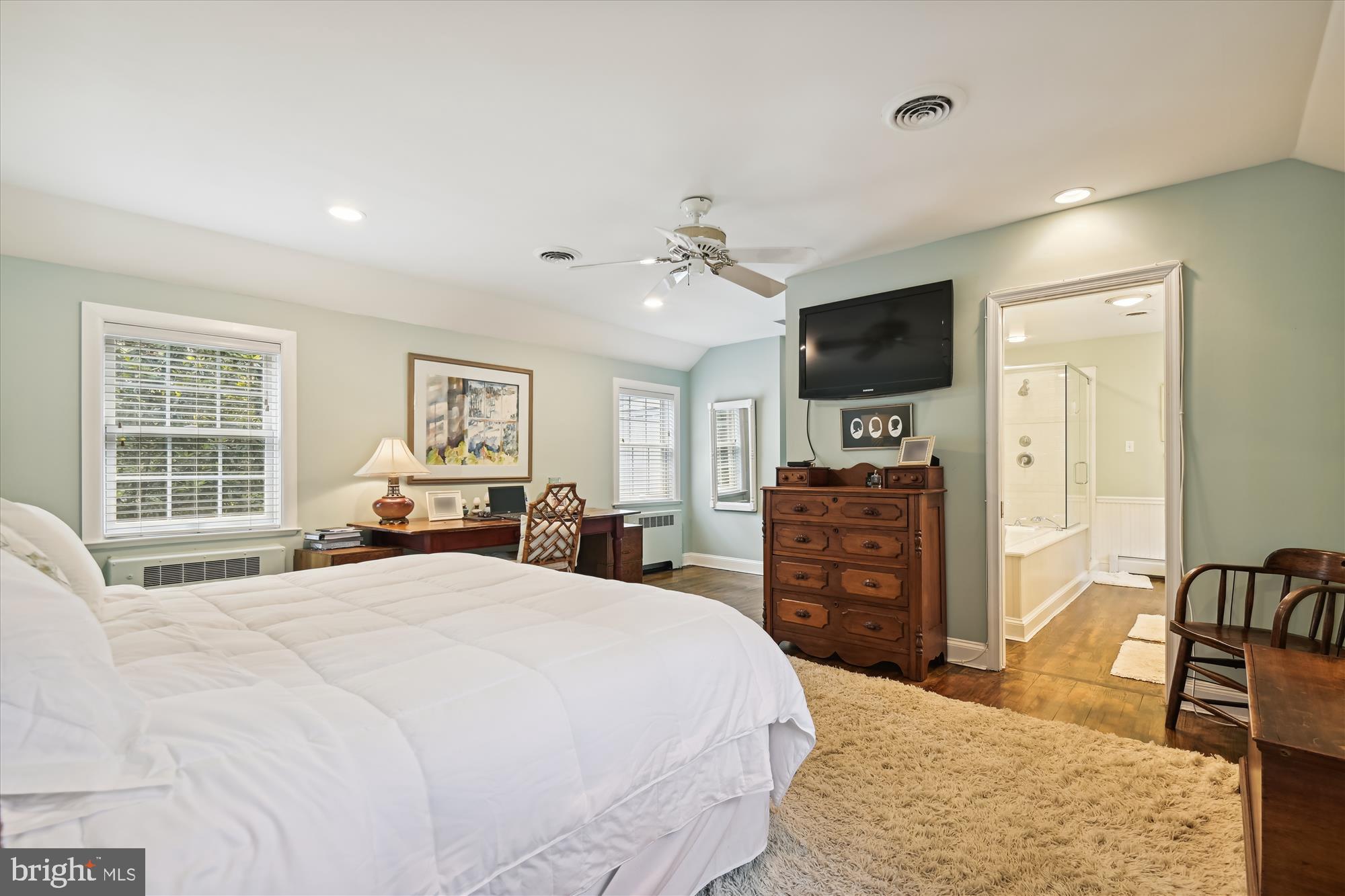 RUXTON - Residential