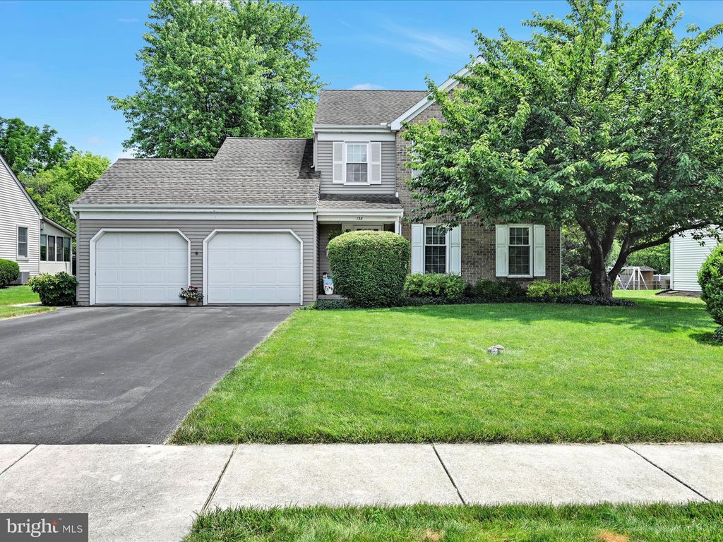 Photo of 138 Laurie Lane, LITITZ, PA 17543 (MLS # PALA2072102)