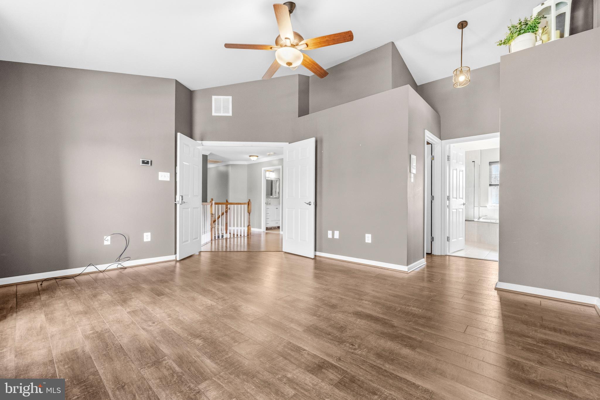 JENNA ESTATES - Residential