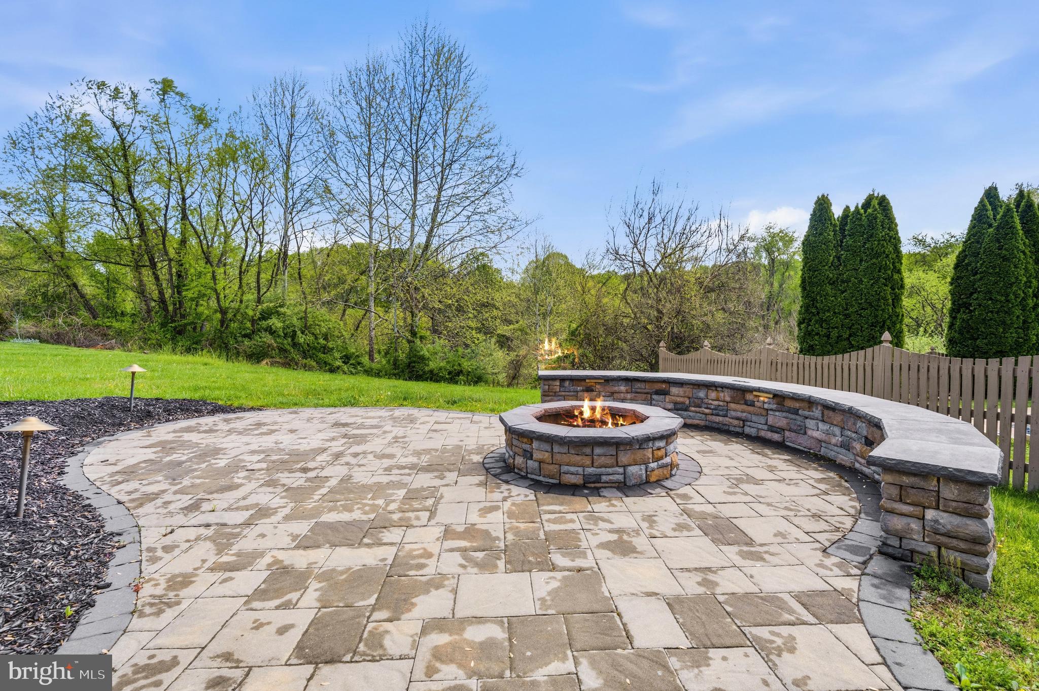 JENNA ESTATES - Residential