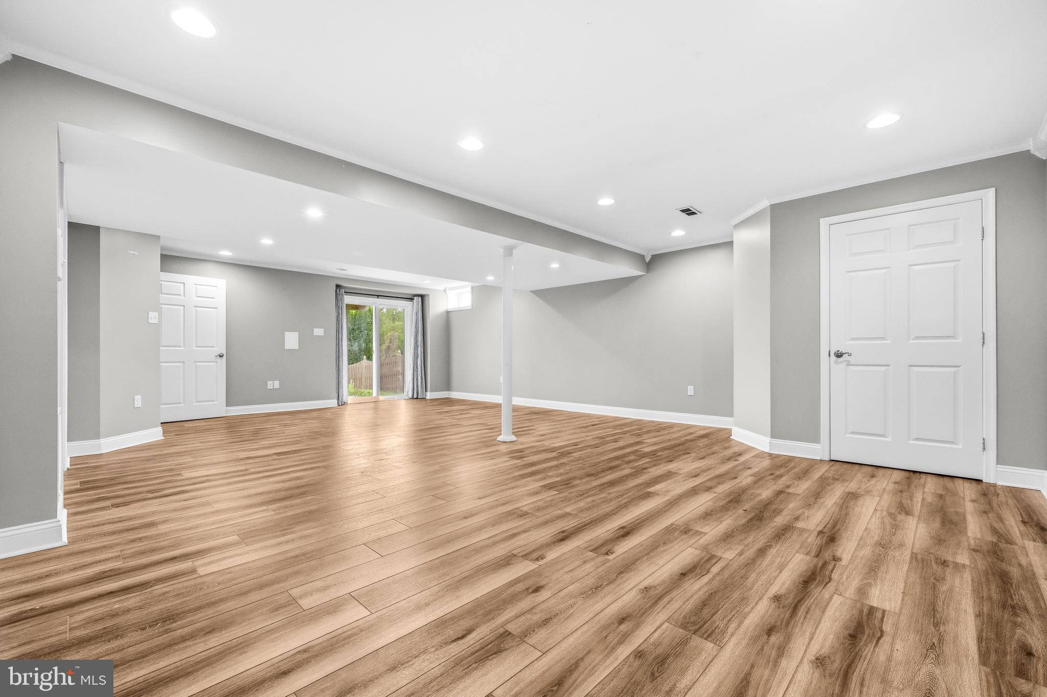 JENNA ESTATES - Residential