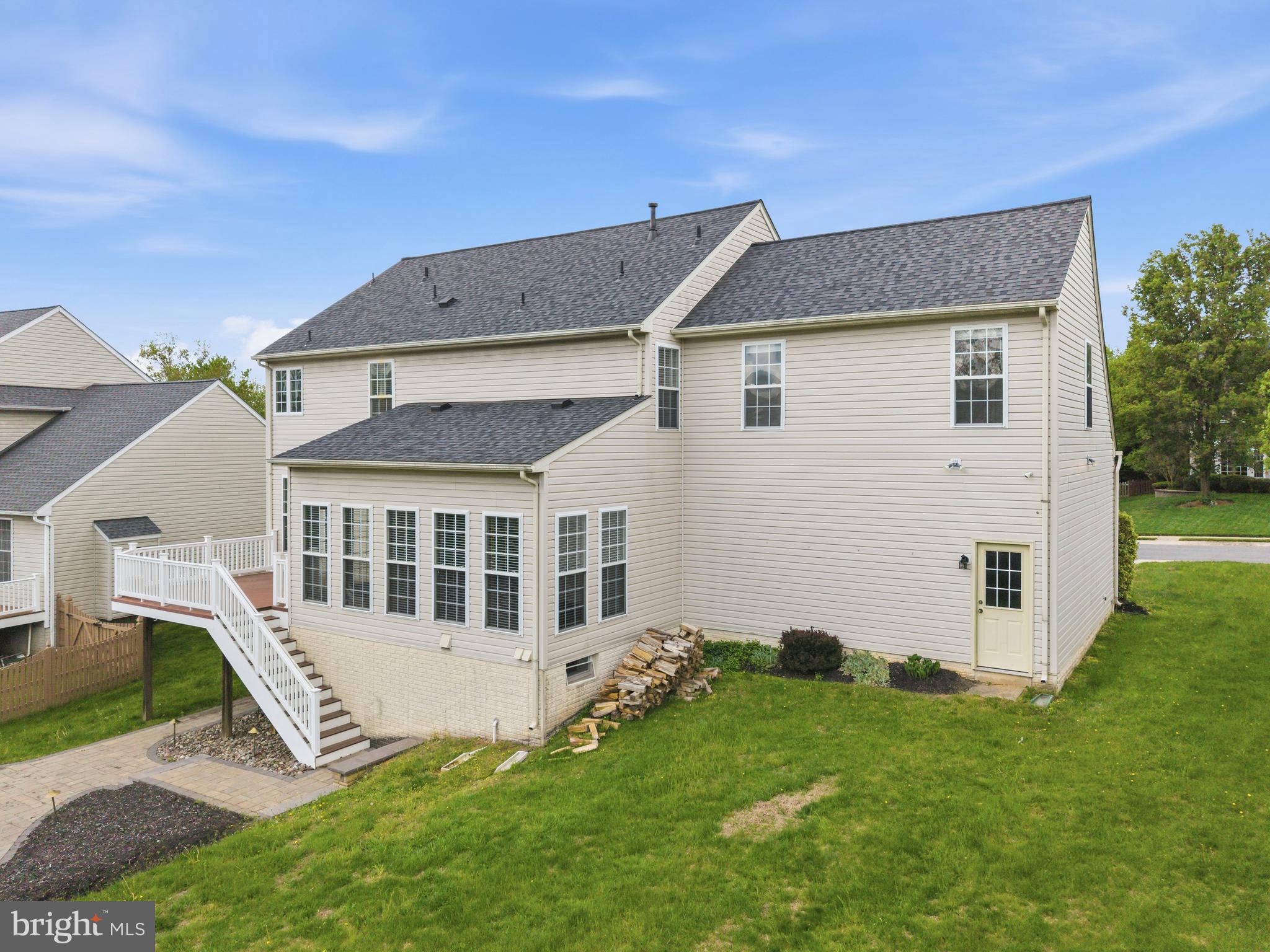 JENNA ESTATES - Residential