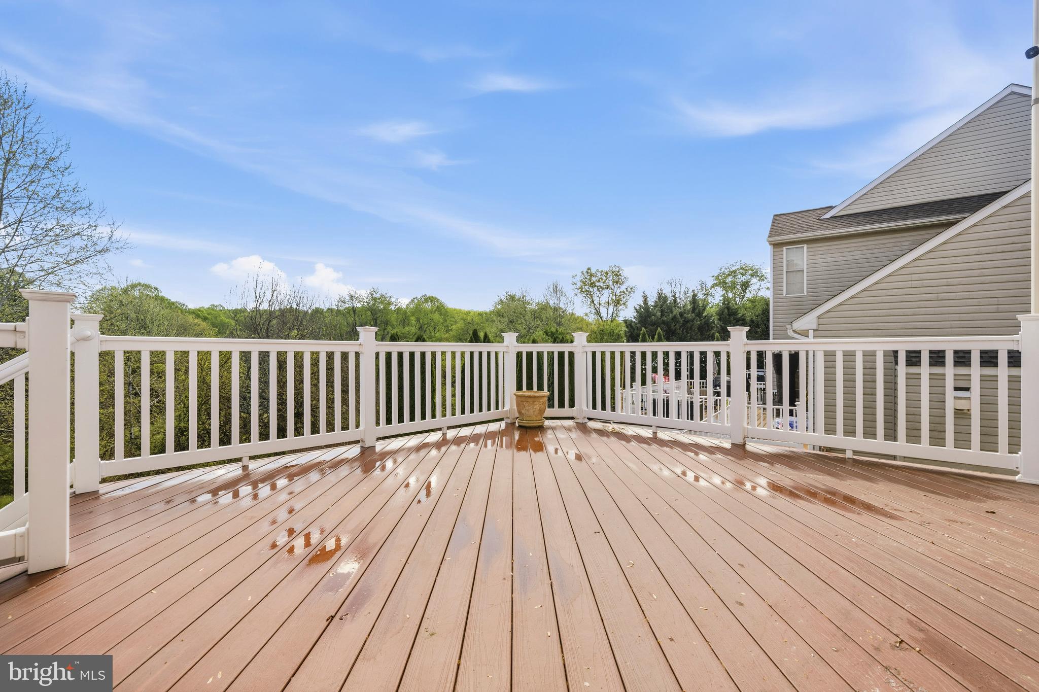 JENNA ESTATES - Residential