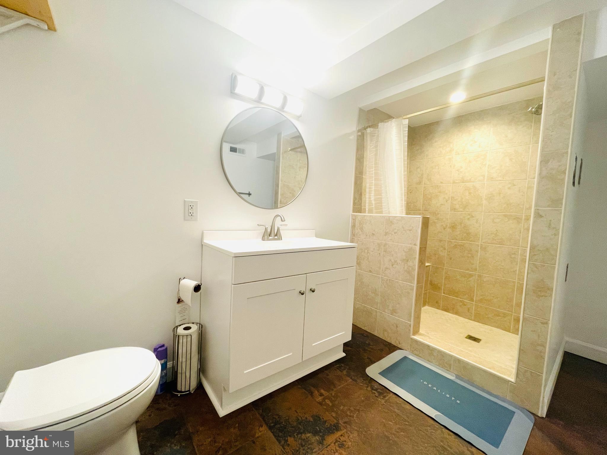 PENNYPACK PARK - Residential Lease