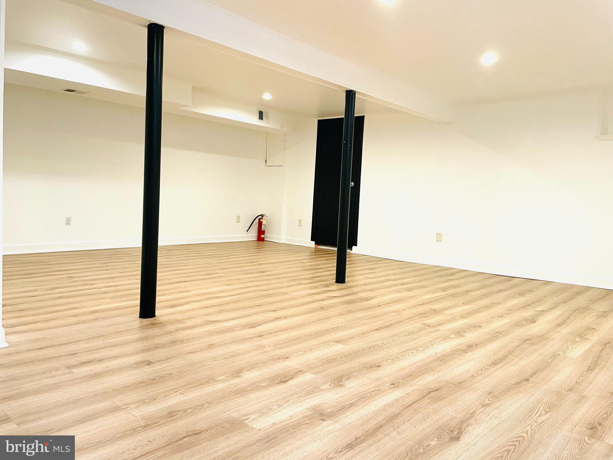 PENNYPACK PARK - Residential Lease