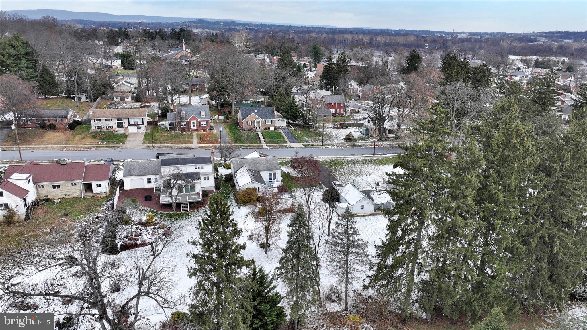 NEW CUMBERLAND BOROUGH - Residential