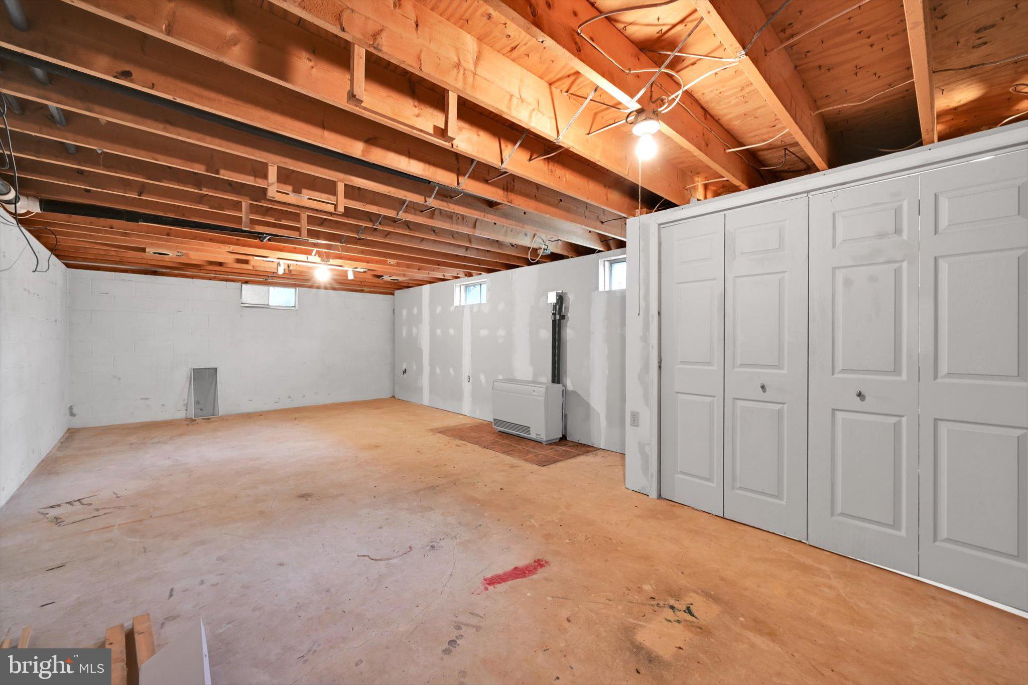 NEW CUMBERLAND BOROUGH - Residential