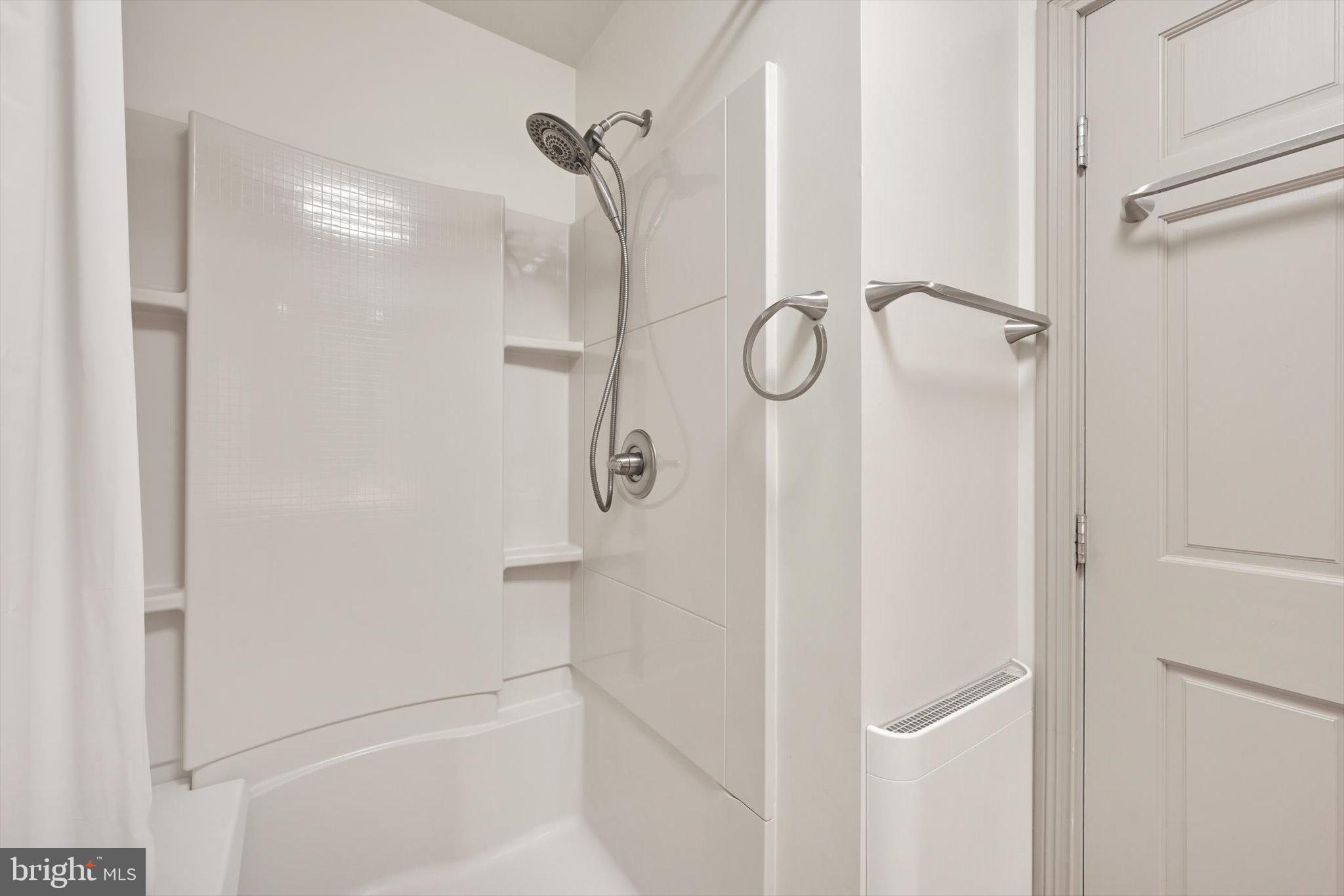 NEW CUMBERLAND BOROUGH - Residential