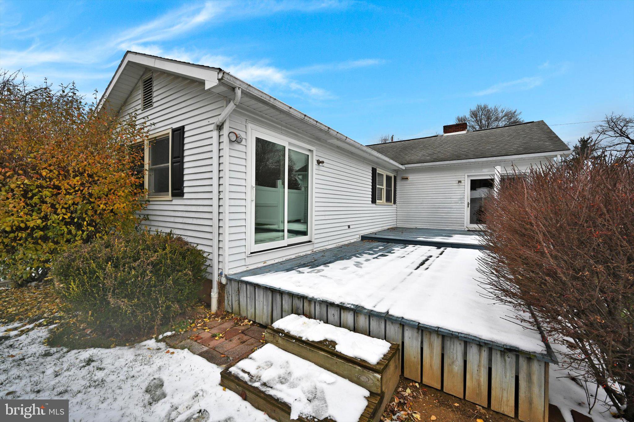 NEW CUMBERLAND BOROUGH - Residential