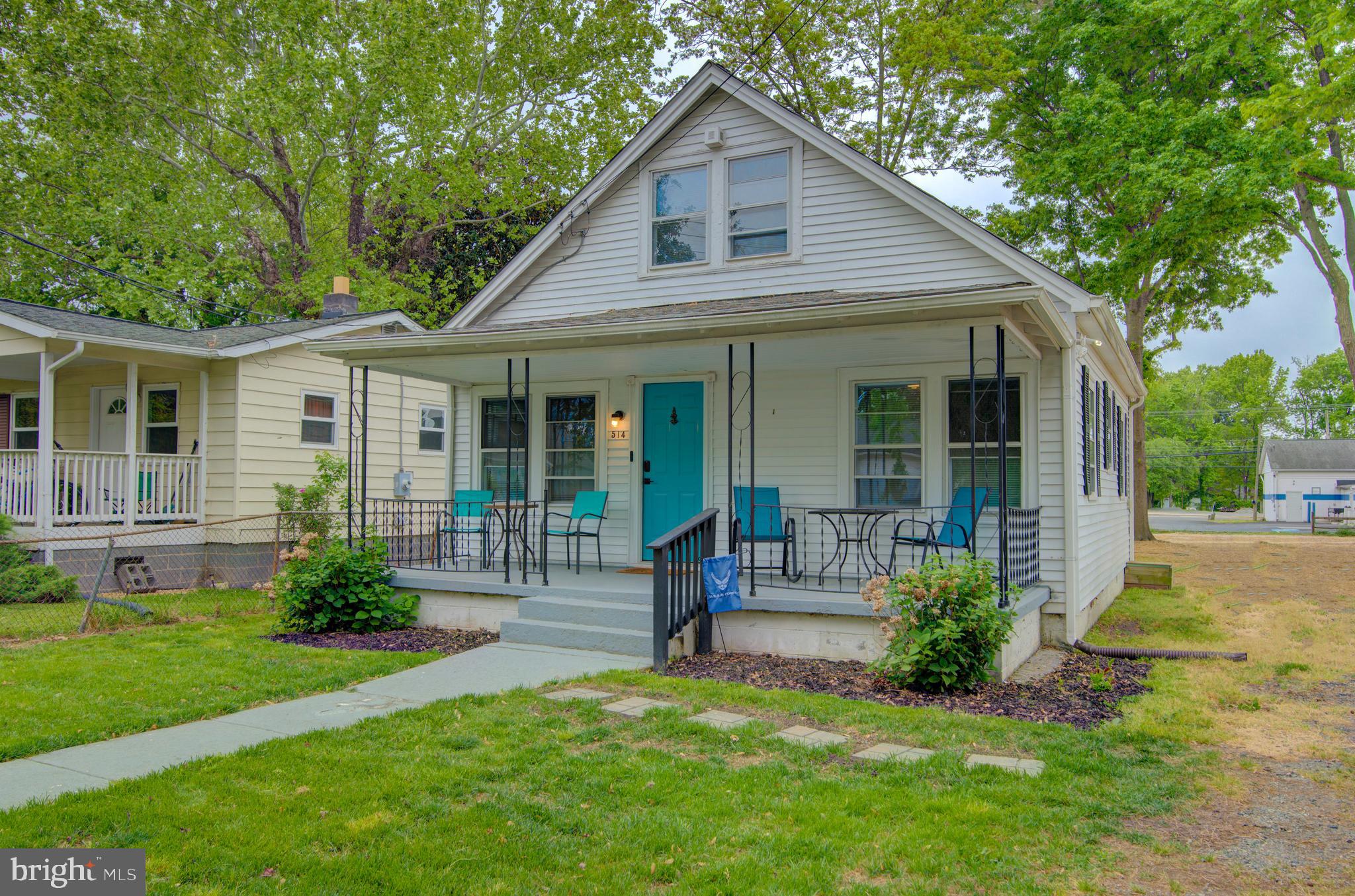 Photo 1 of 32 — 514 FRANKLIN STREET, COLONIAL BEACH, VA 22443